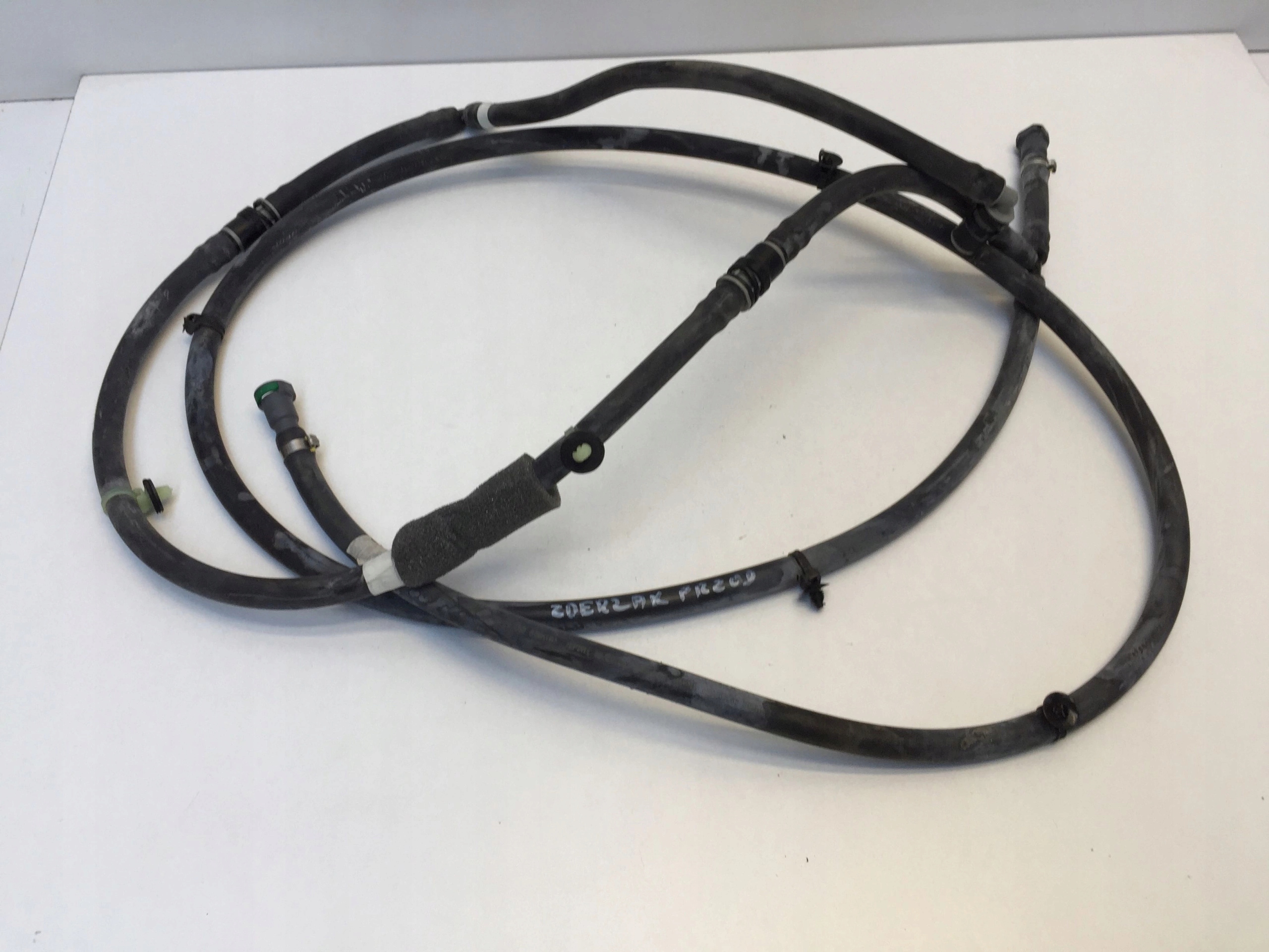 FORD KUGA III MK3 PRZEWÓD SPRYSKIWACZY ZDERZAKA PRZÓD LV4B-13K140-BC