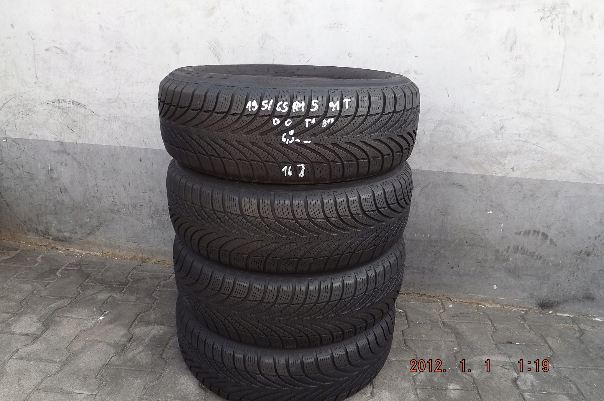 [16J] 4XZIMA 195/65R15 91T BFGOODRICH G-FORCE WINTER & Marka BFGoodrich