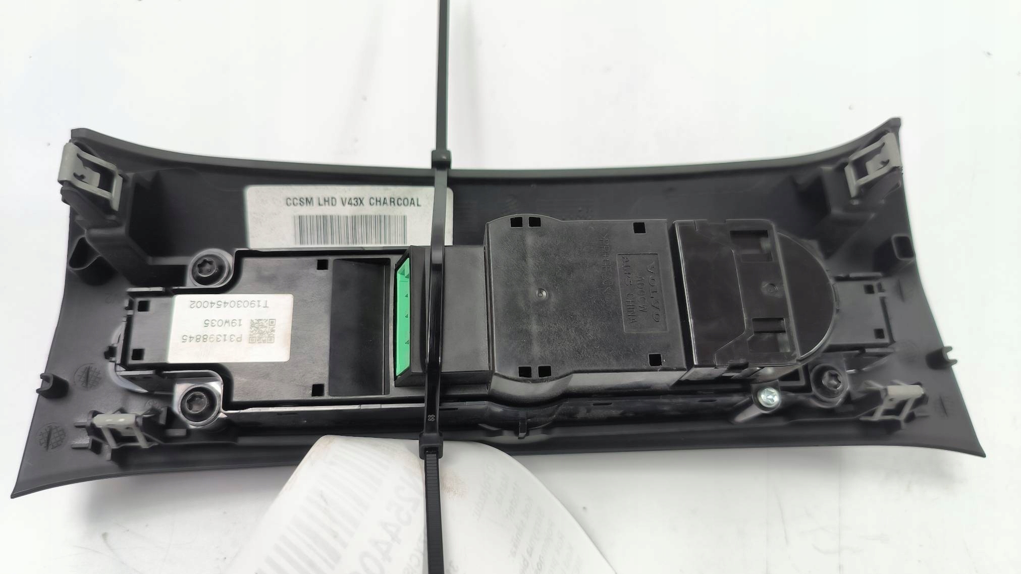 control panel RADIEM 31398845 VOLVO V60 II