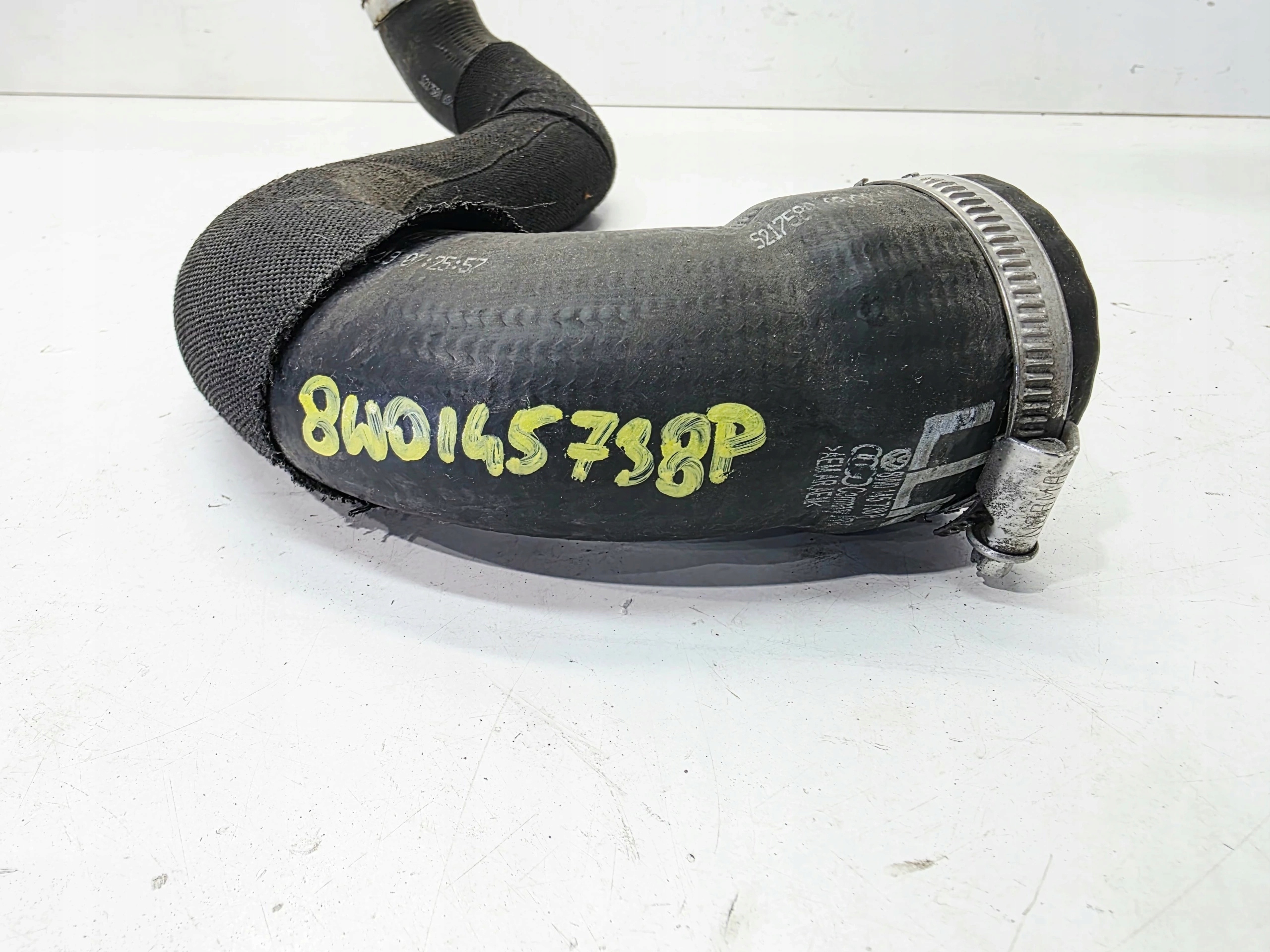 cijev prijenos interkulera AUDI A4 B9 A5 2.0 TFSI 8W0145738P