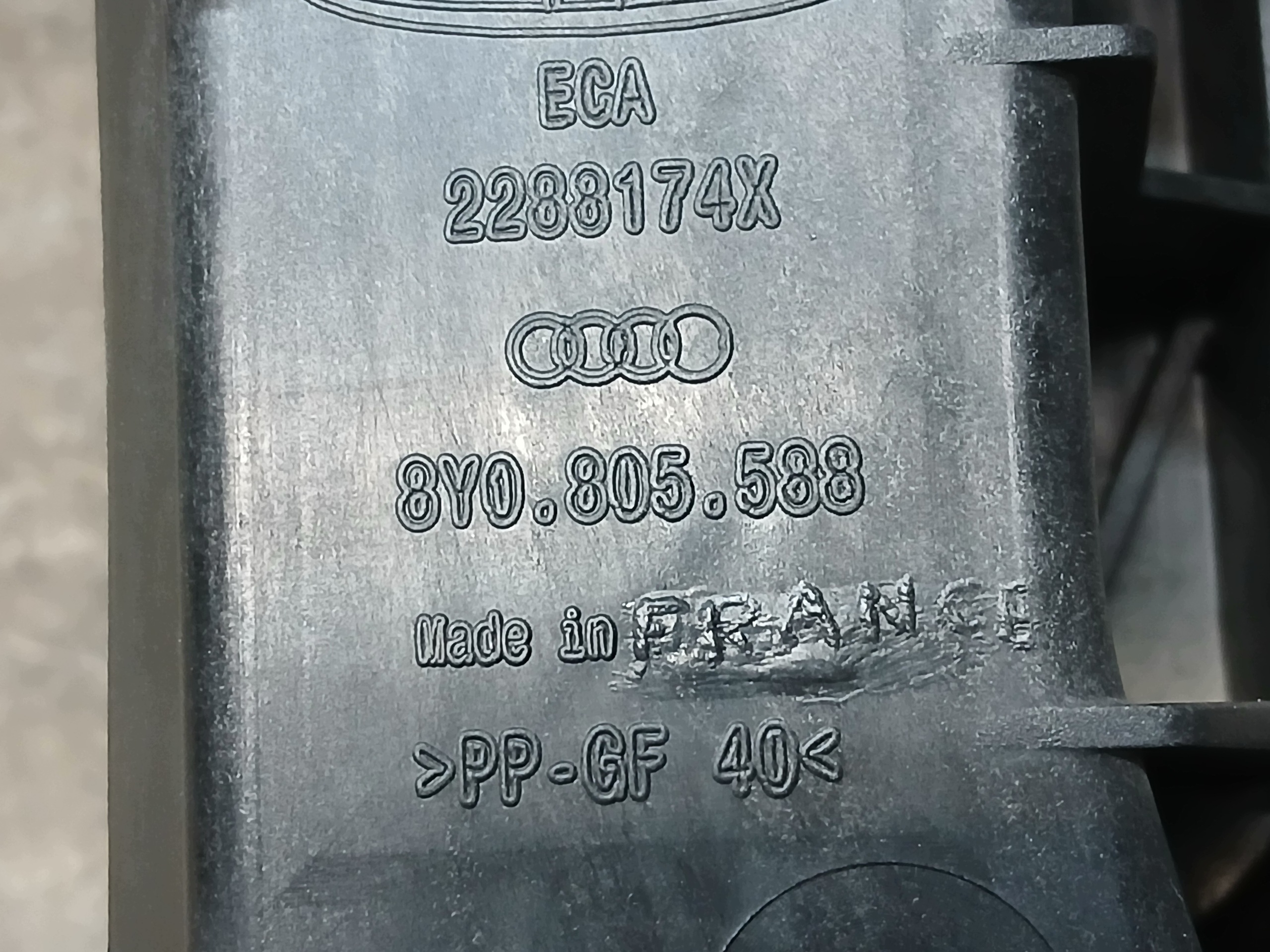 Schlossträger AUDI A3 8Y 8Y0805588