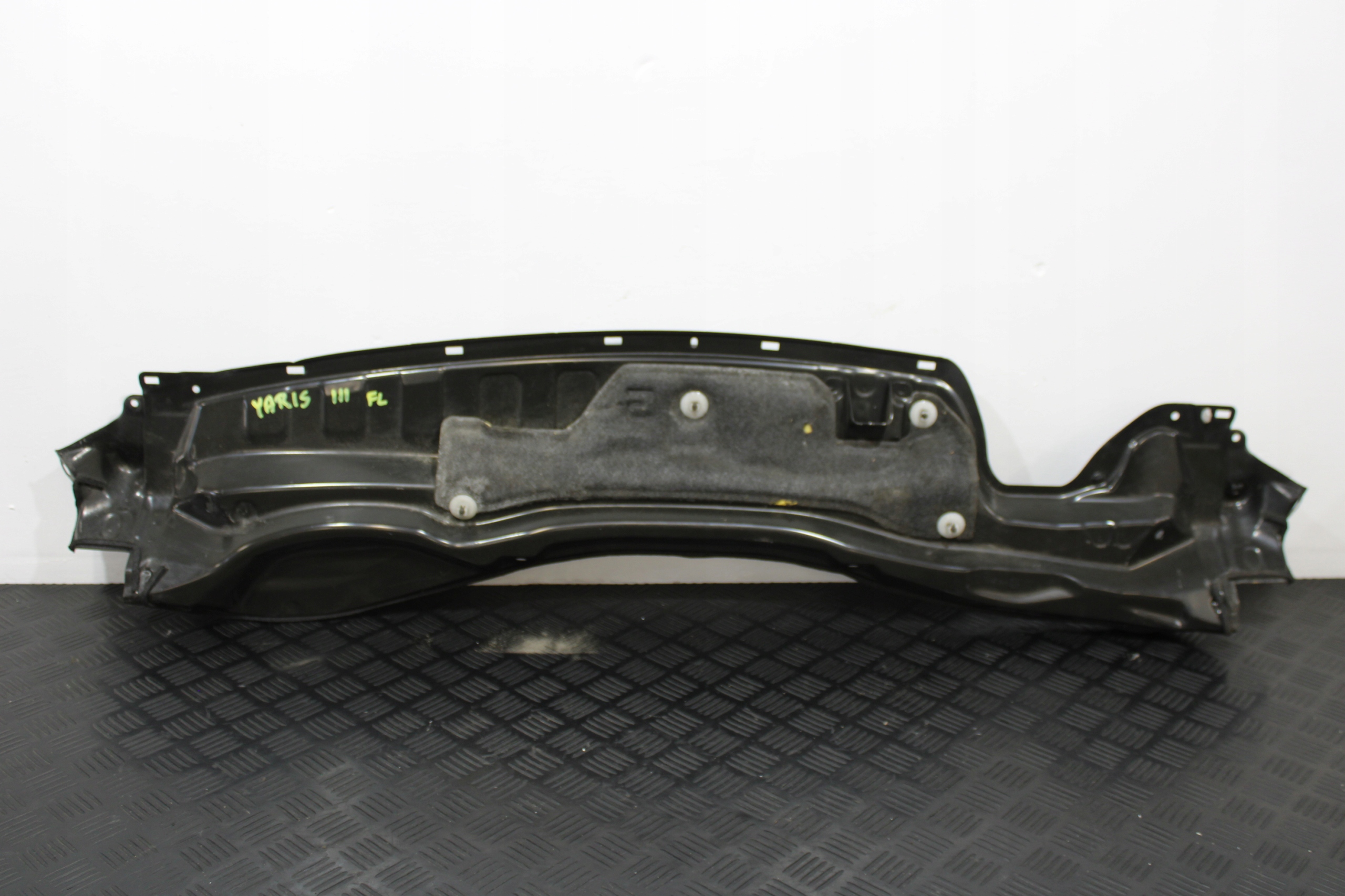 torpedo lower metallic TOYOTA YARIS III 3 LIFT