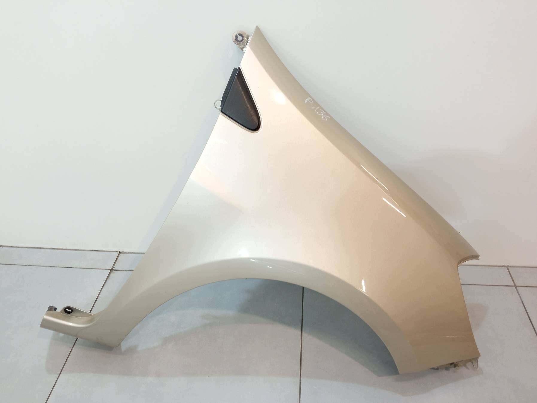 fender right front TED11 Renault Clio III (2005-2014)