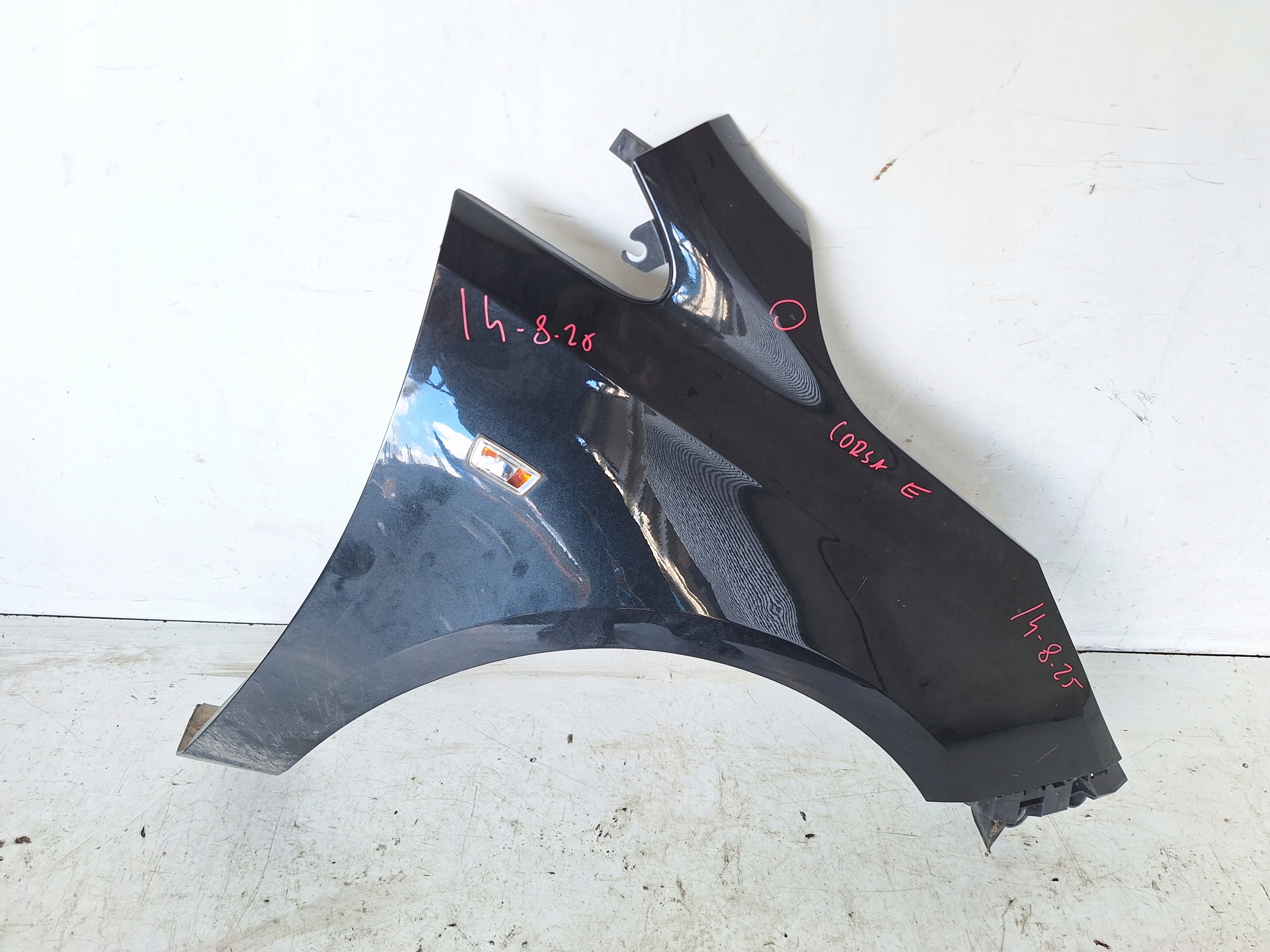OPEL CORSA E 14-19 Aile Droite