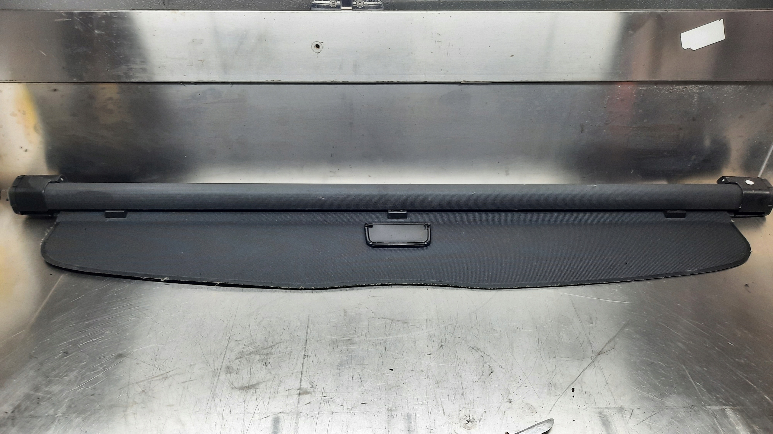 ROLETA BAGAŻNIKA VW PASSAT B5 KOMBI 95-00R