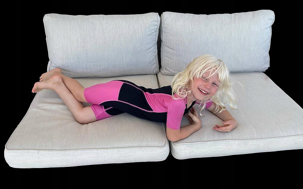 Neopren dziecięcy Agama SILKY 1,5 mm - 2/3 lata różowy Kod producenta 8595681400413