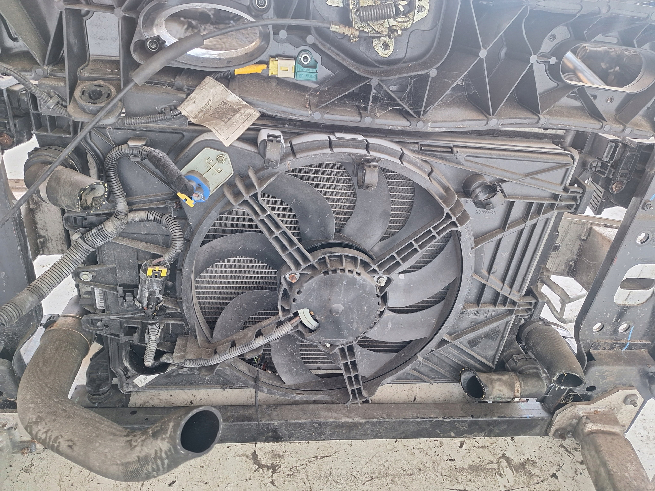 FIAT 500L 12-17 support panel for radiators 1.3 DIESEL