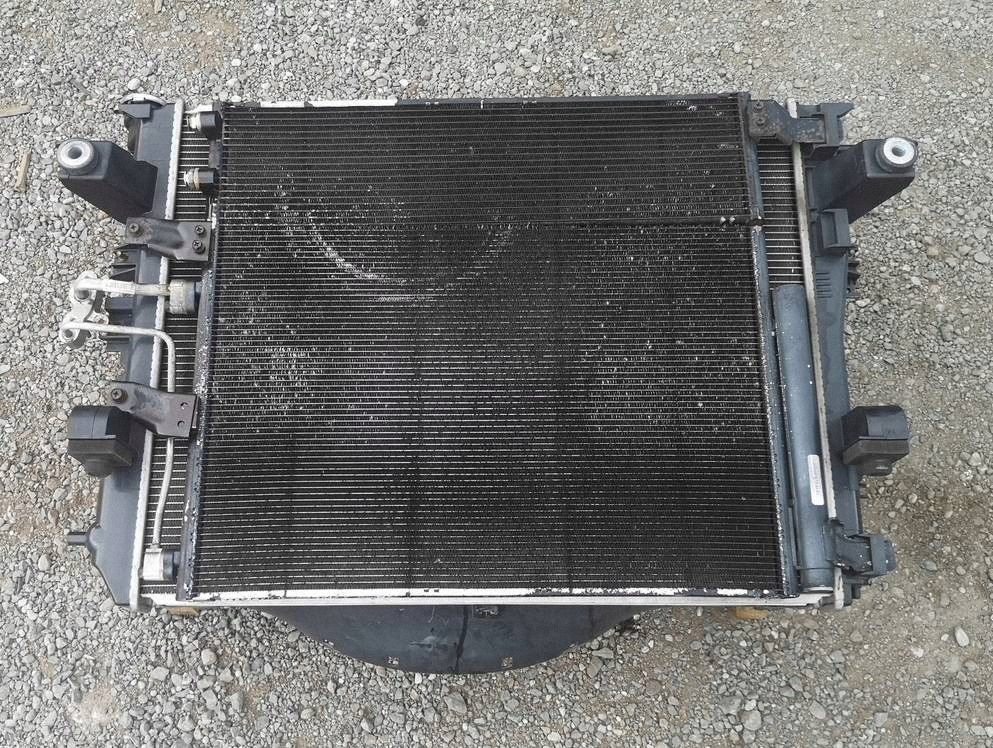 chladič chladiče komplet Dodge RAM 1500 5.7 2009
