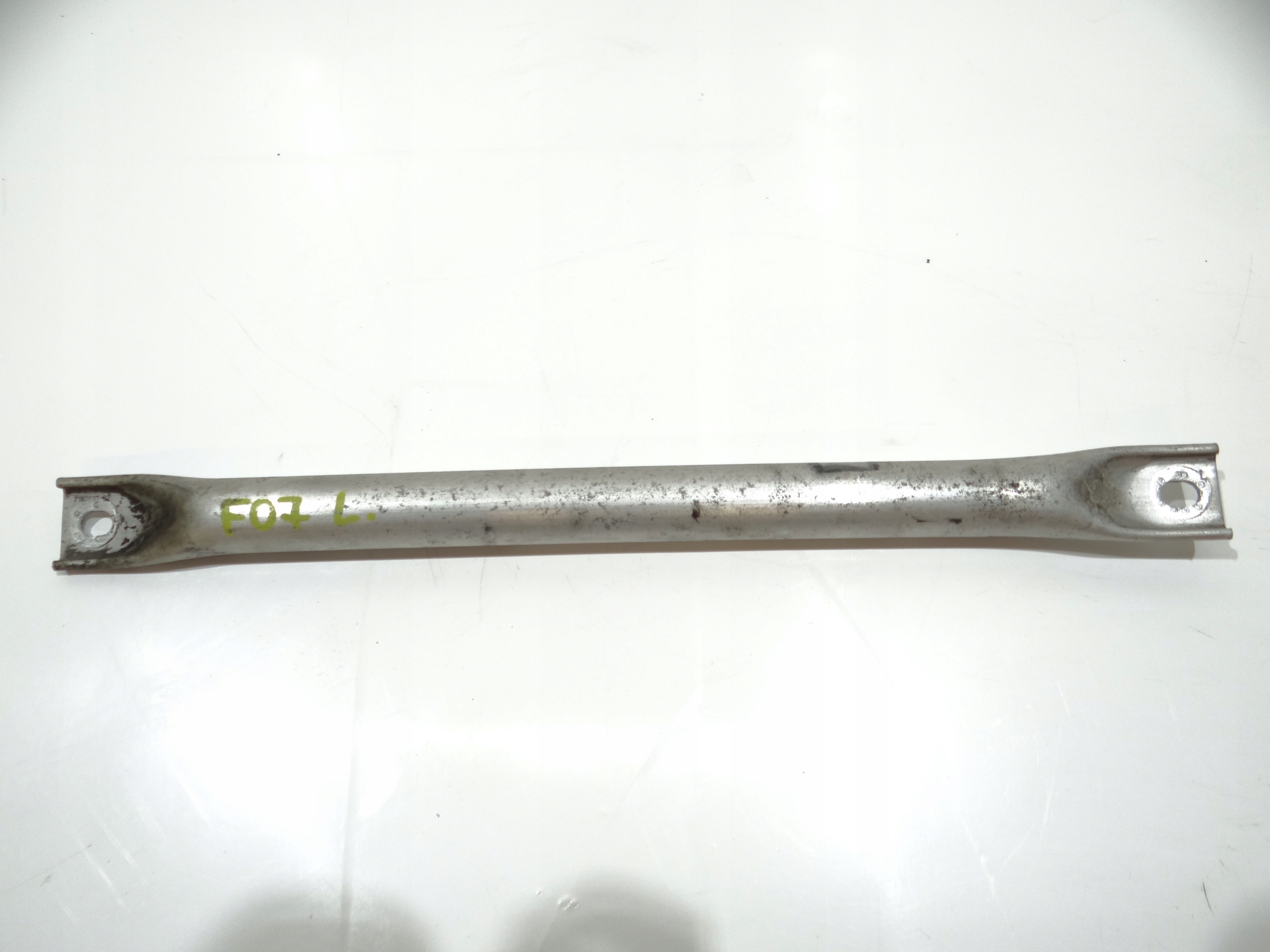 spreize links heck BMW F07 7187697