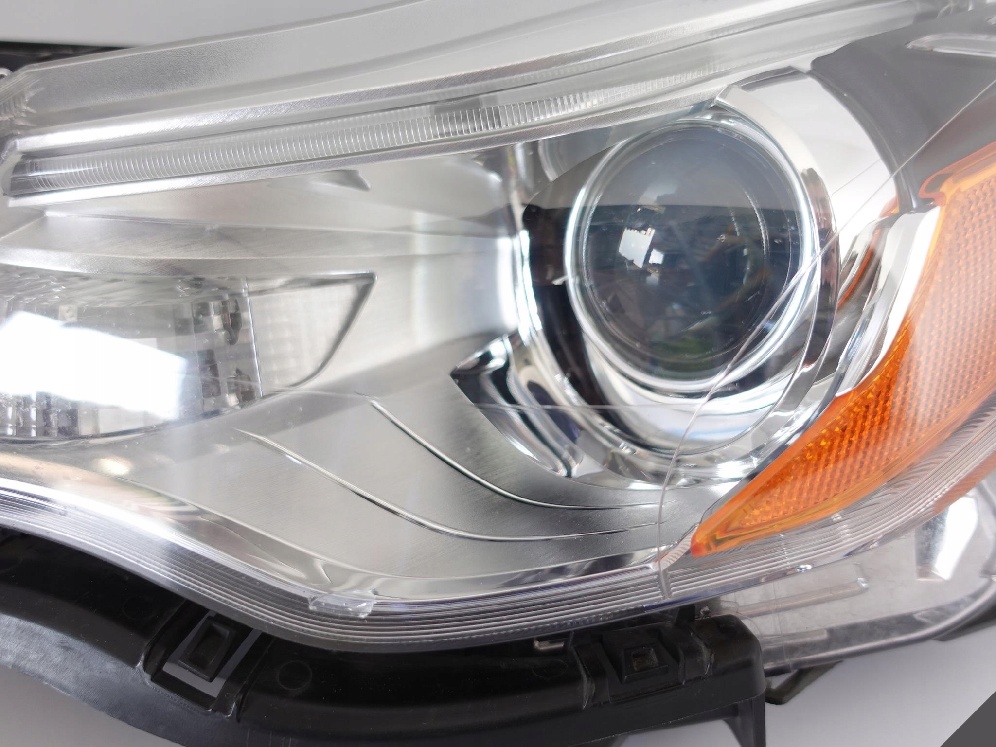 MASERATI QUATTROPORTE VI 6 M156 13-16 LAMPA XENON Rodzaj świateł mijania Ksenonowe