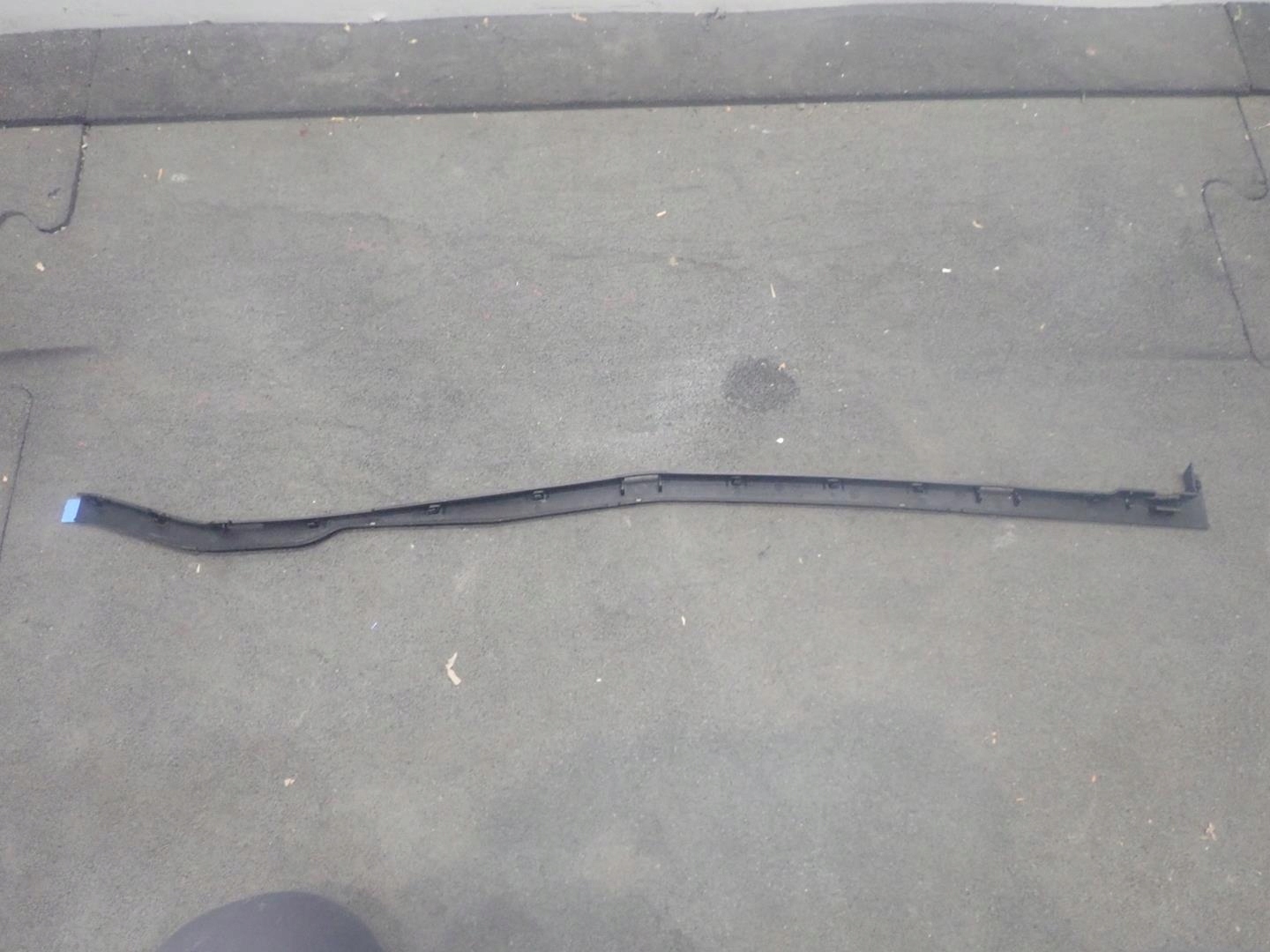 MODANATURA MOCUJACA PARAURTI POSTERIORE AUDI A4 B9 2015- 8W