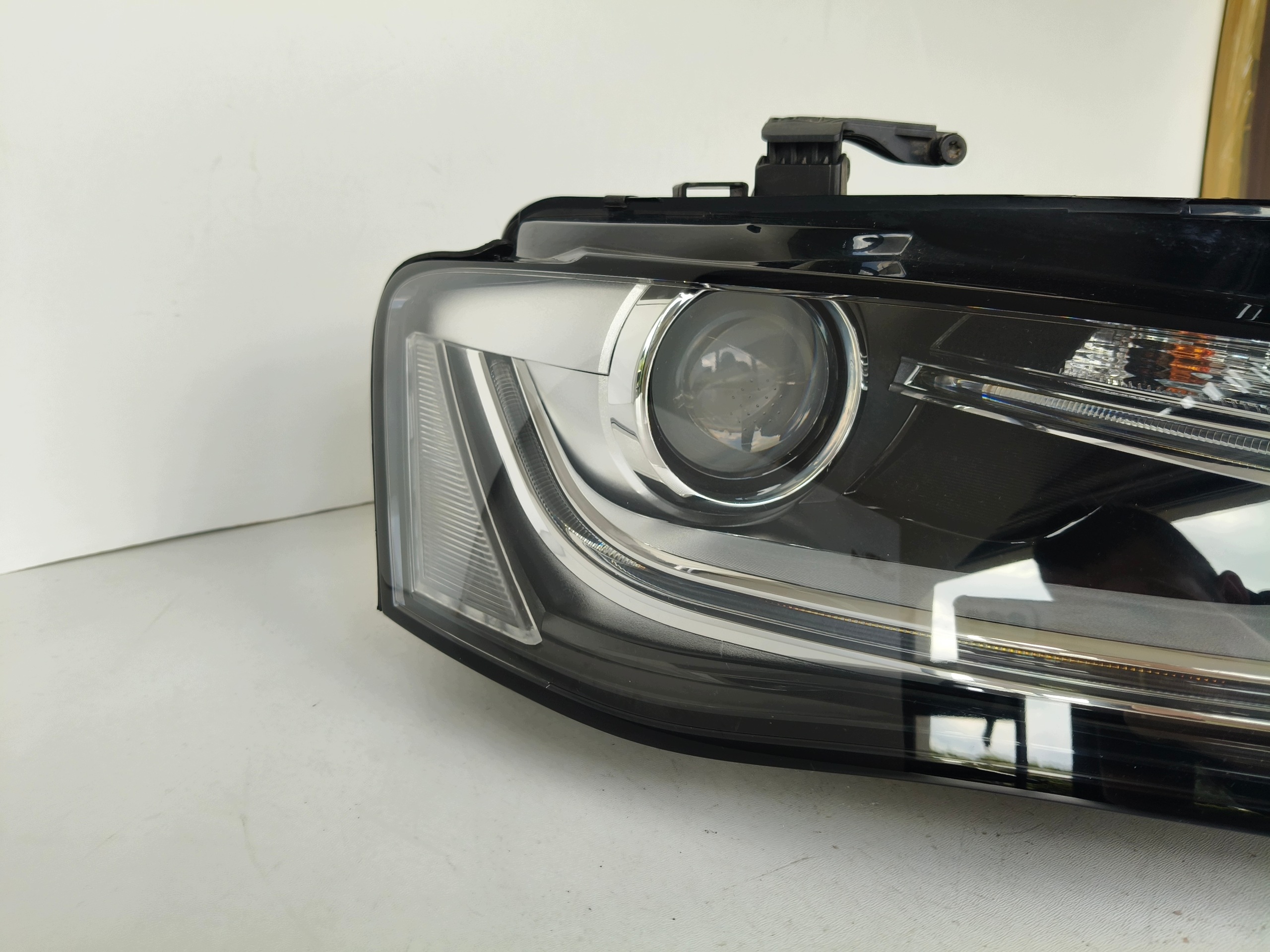 light right REFLEKTOR AUDI A4 B8 8K 8K0 11-15 LIFT XENON LED non-setting