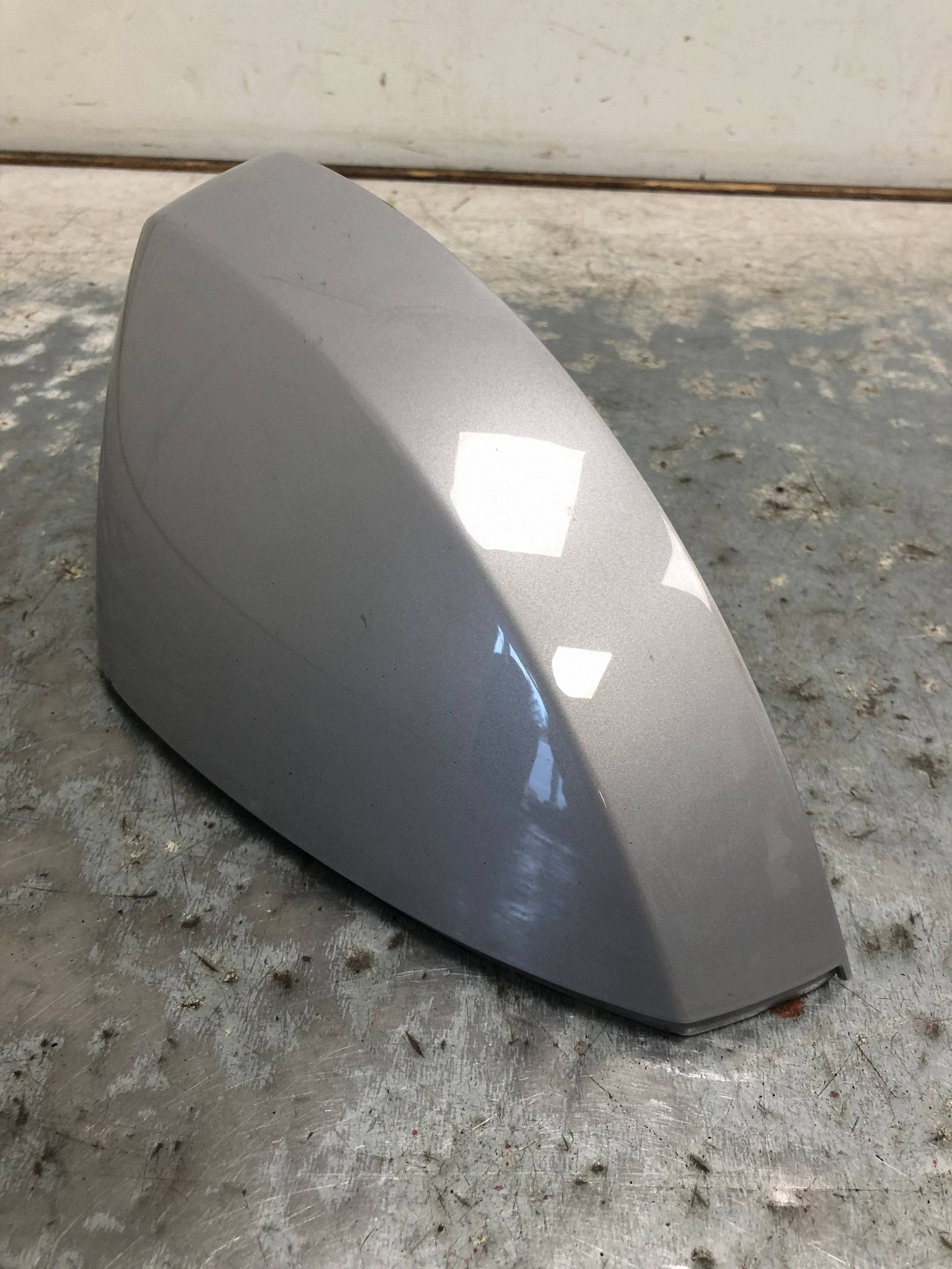 cover mirrors right AUDI A3 8V 8V0857528D