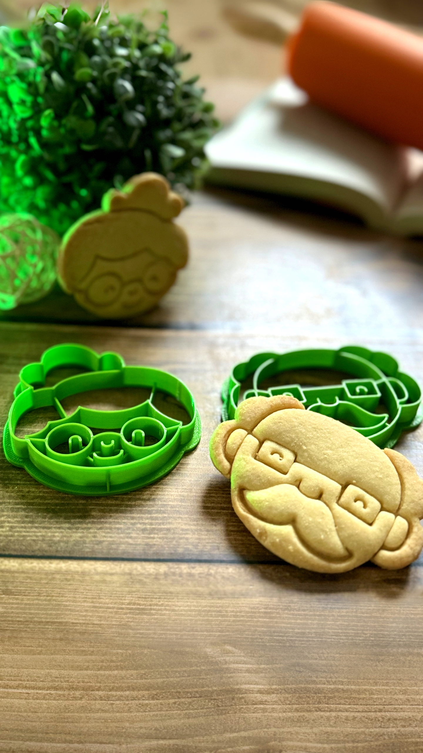 FOREMKA Wykrawacz do Pierników i Ciastek na DZIEŃ BABCI I DZIADKA BABCIA Długość 8 cm