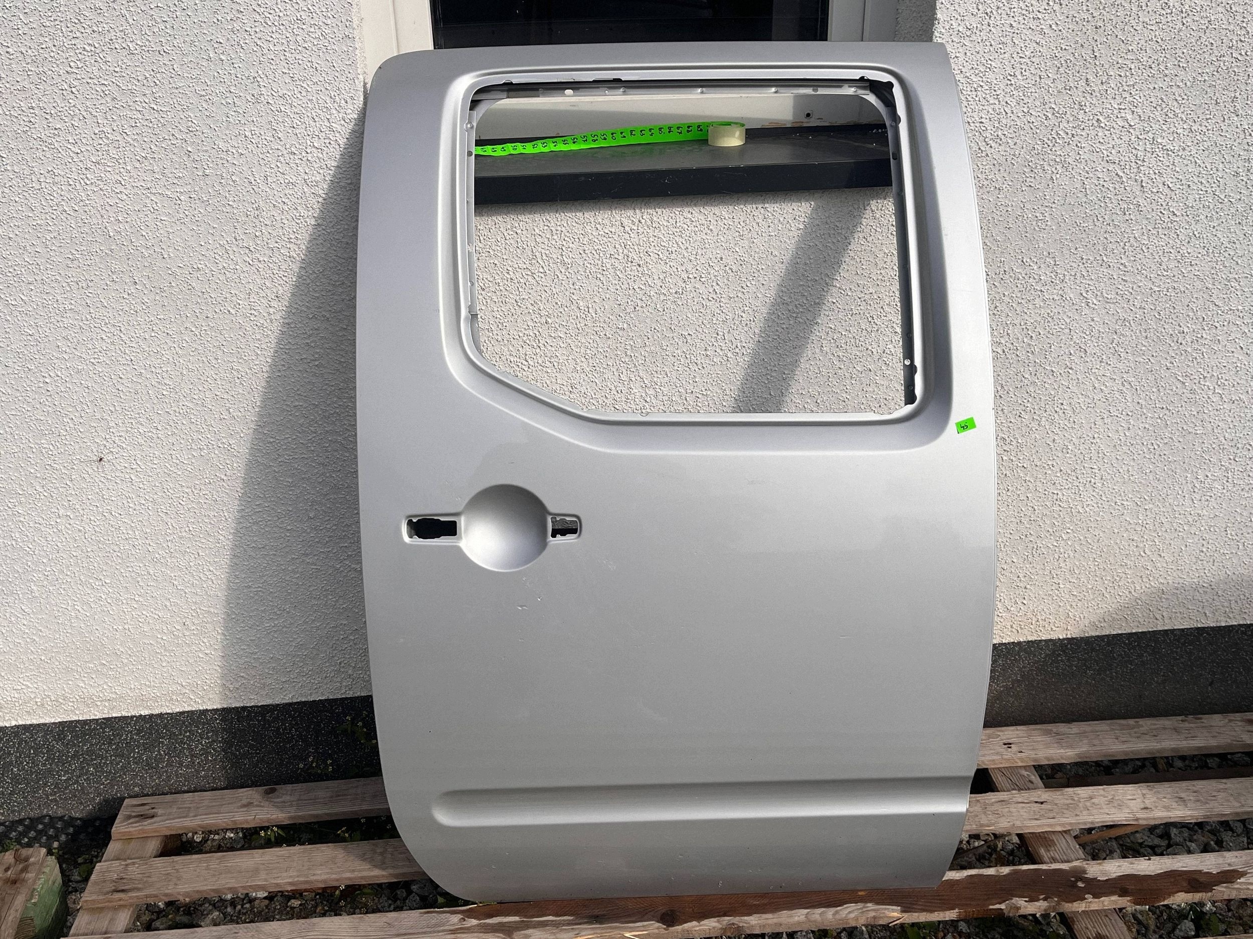 IDEALNE door rear. right side NISSAN NAVARA 2012 @M
