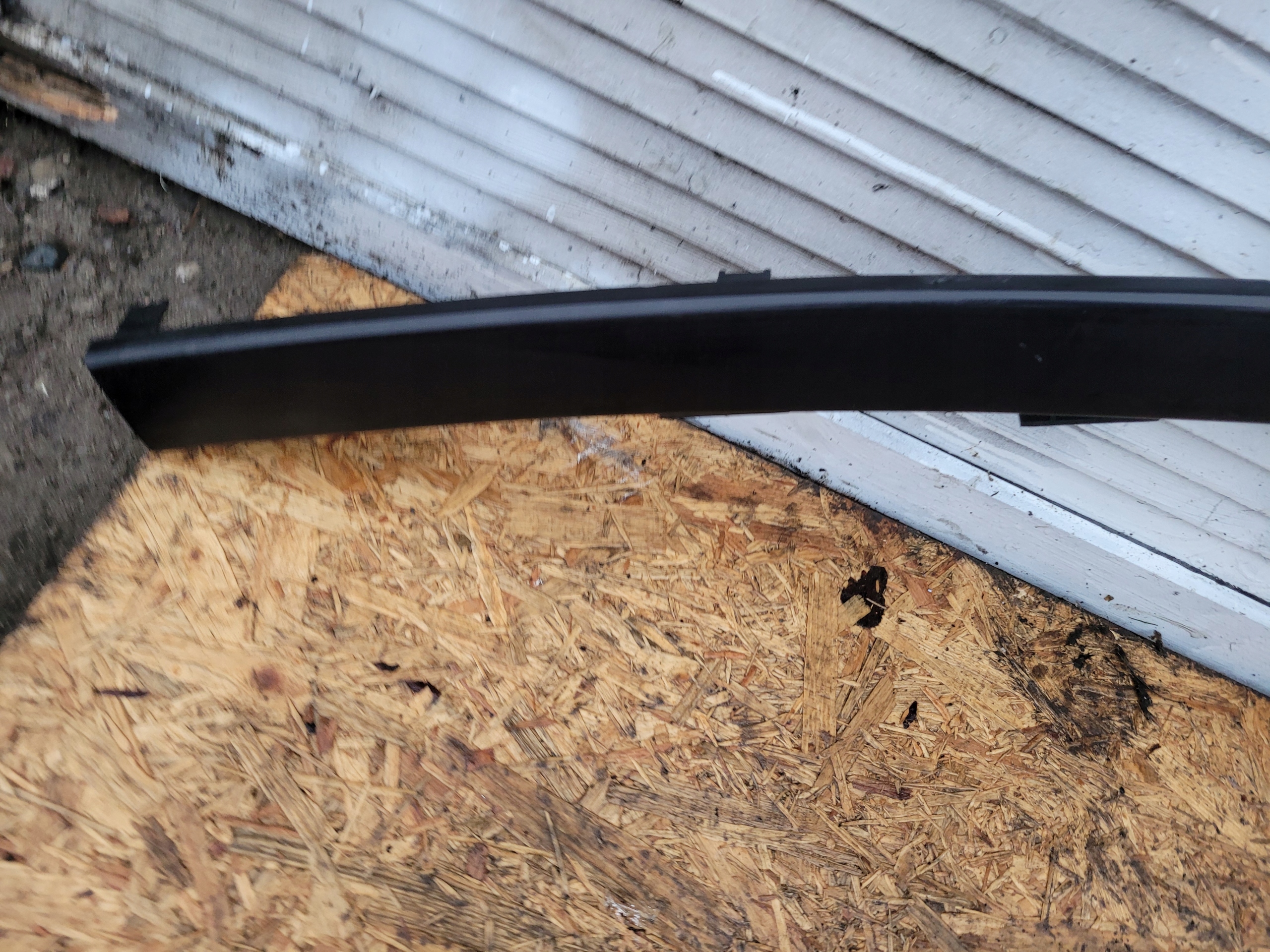 moulding covers door rear part left TESLA X 1060072-00