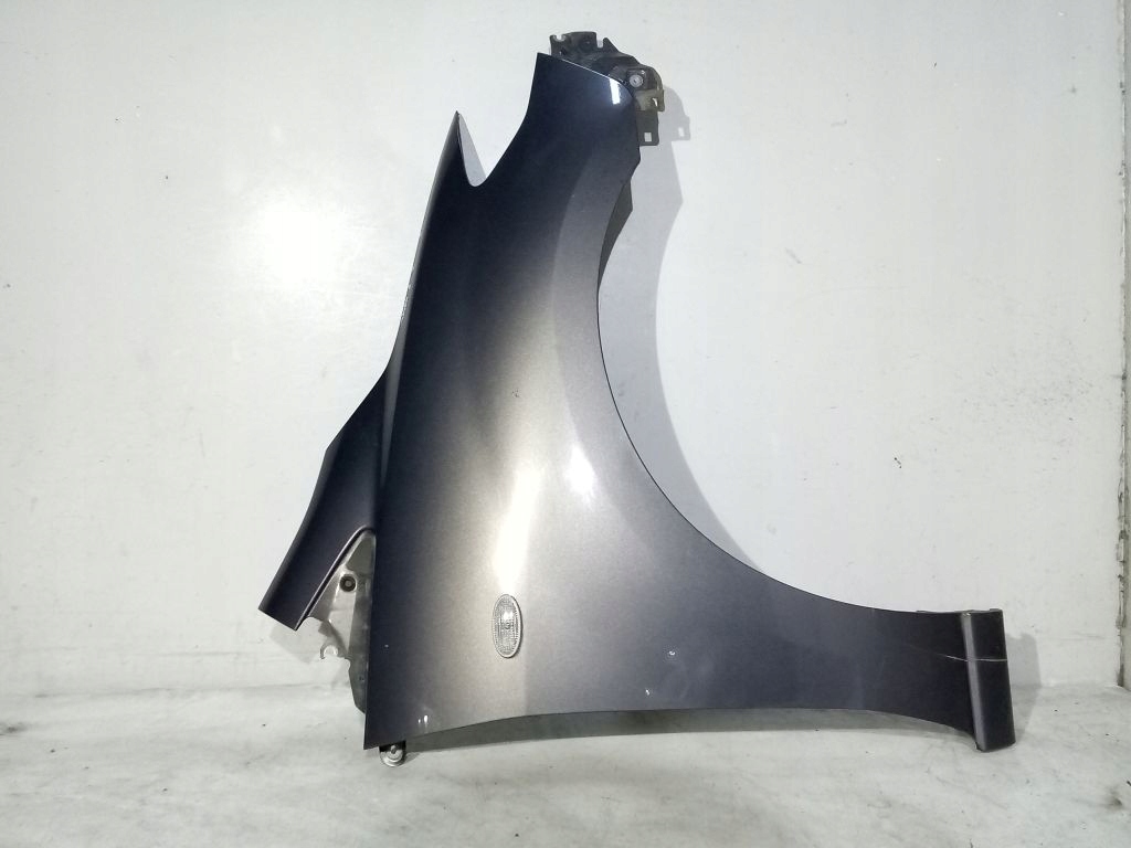 Mazda 5 e parafango Destra