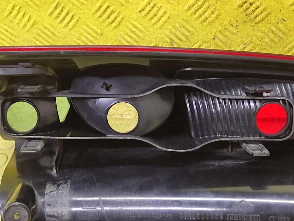 RENAULT ESPACE IV light right rear part