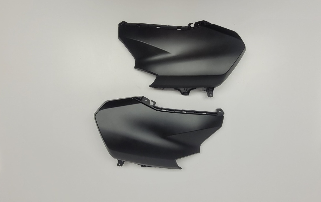 Bok lebky krytka pravá P Yamaha N-max Nmax 125 20+