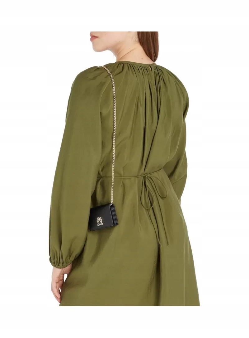 Banketová taška Tommy Hilfiger Th Evening Concertina AW0AW15594 Bds