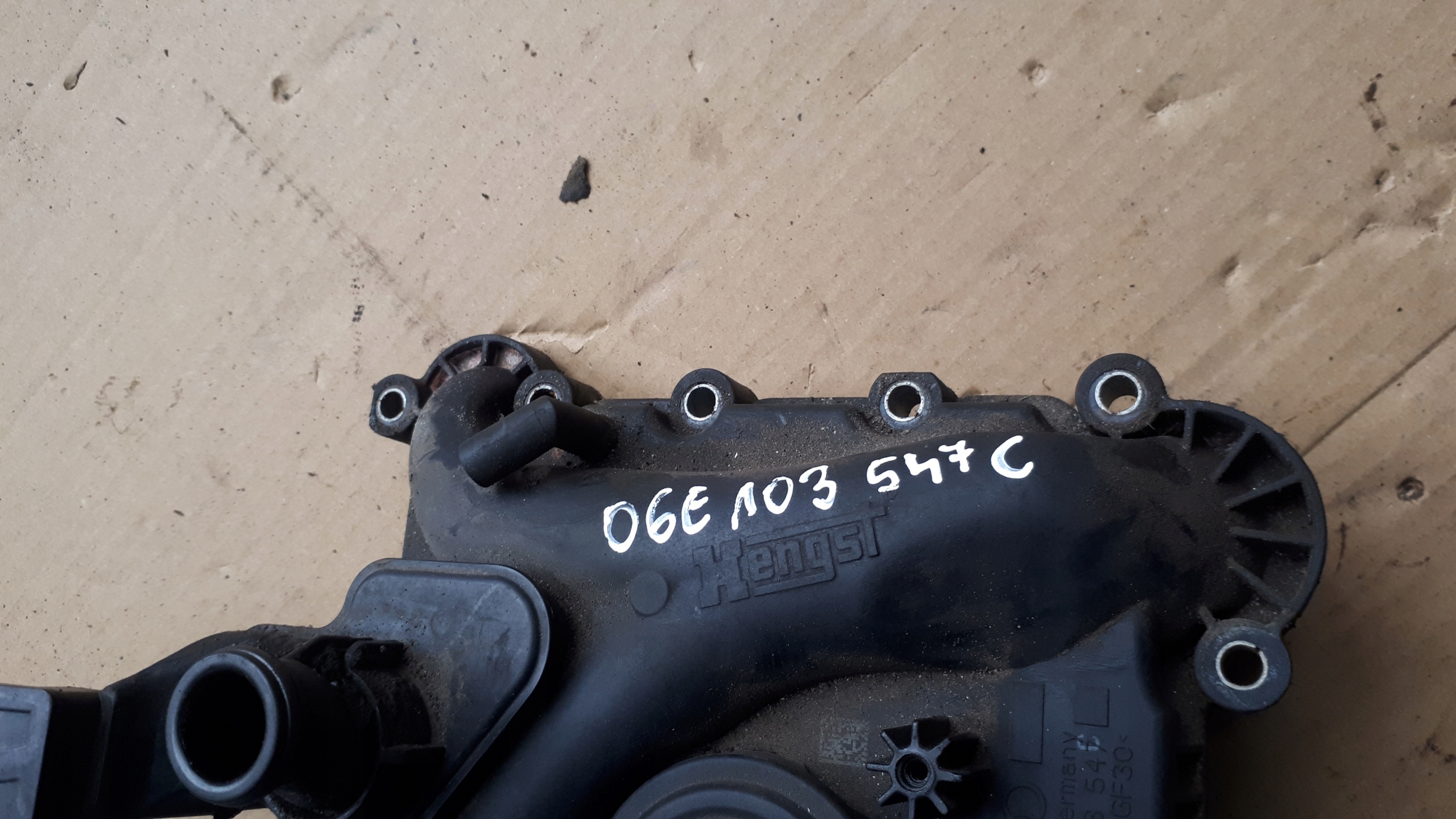 S4 B8 ODMA SEPARATOR olio 3.0 TFSI 06E103547C