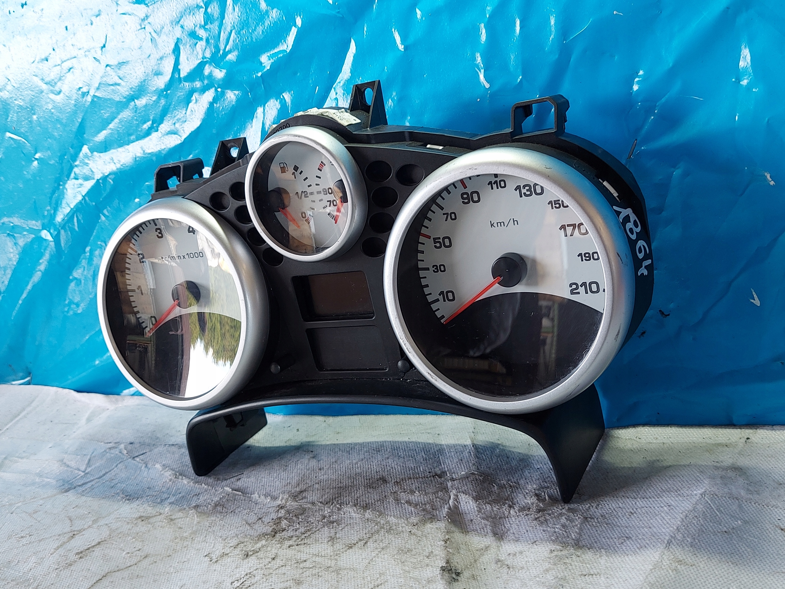dials clock PEUGEOT 207 1.4 B A2C53065547