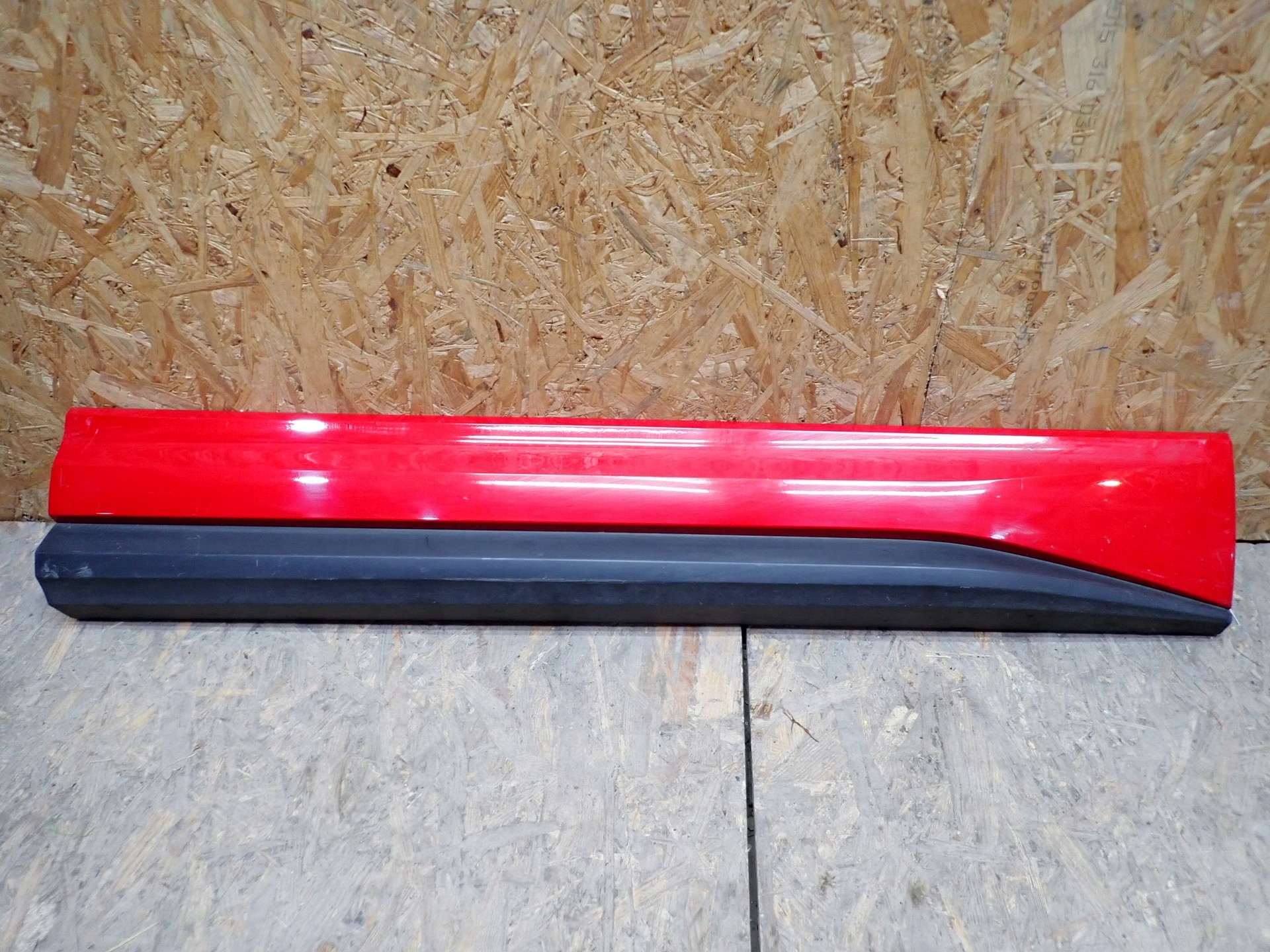 moulding for door right front right front SKODA KAROQ NU7 2016- 57A854940