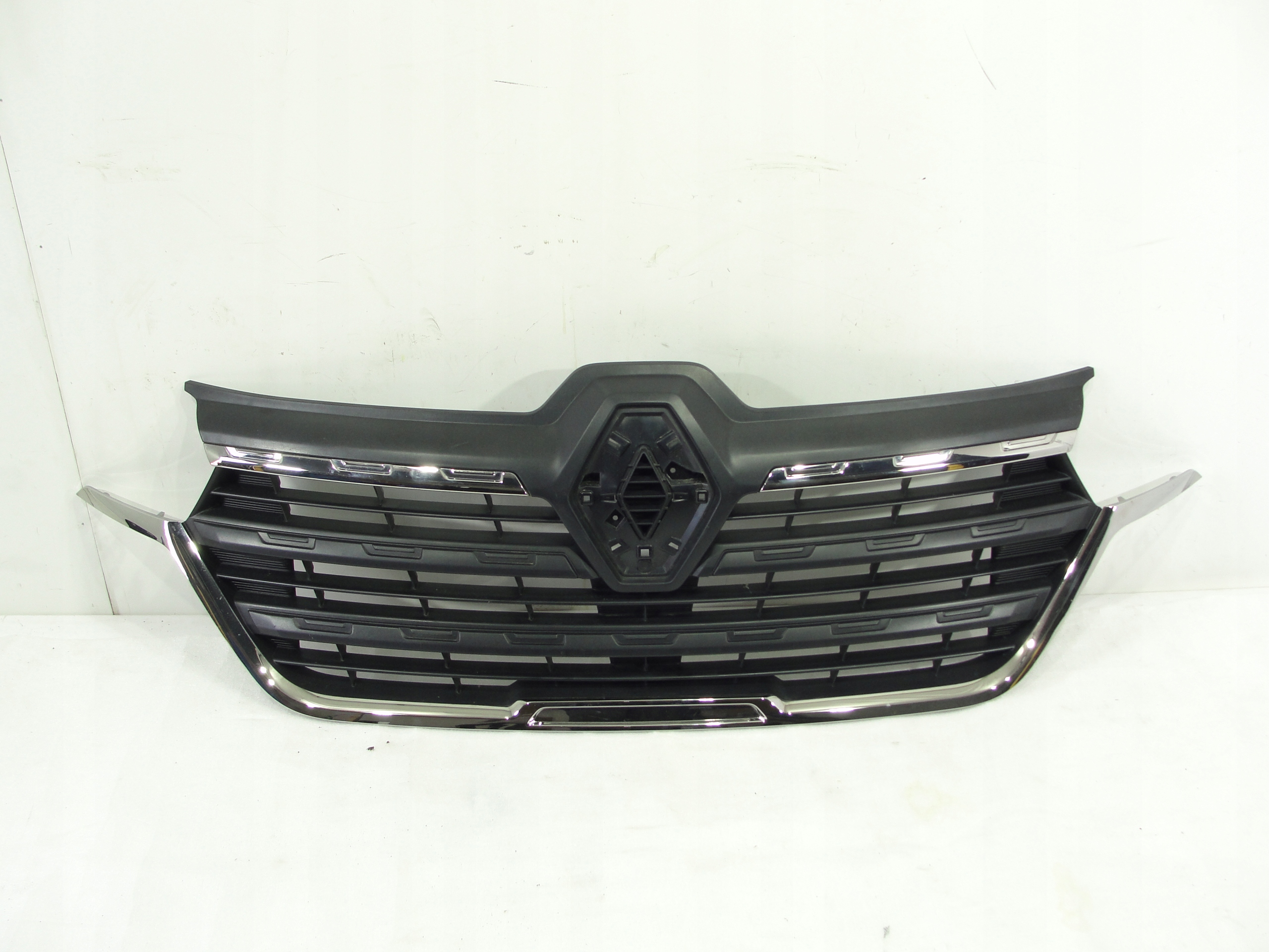 GRILL ATRAPA RENAULT TRAFIC III 623103743R 2020-