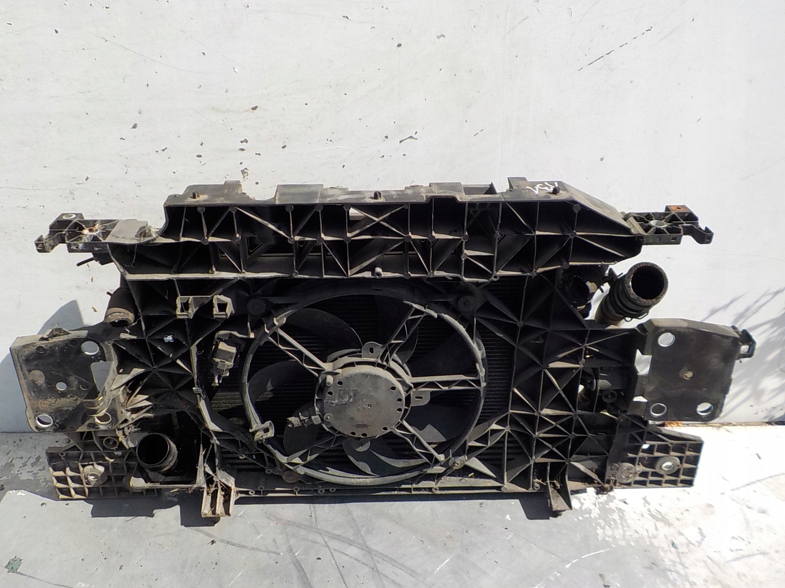131 RENAULT SCENIC III 1.5 DCI support panel for radiators radiator