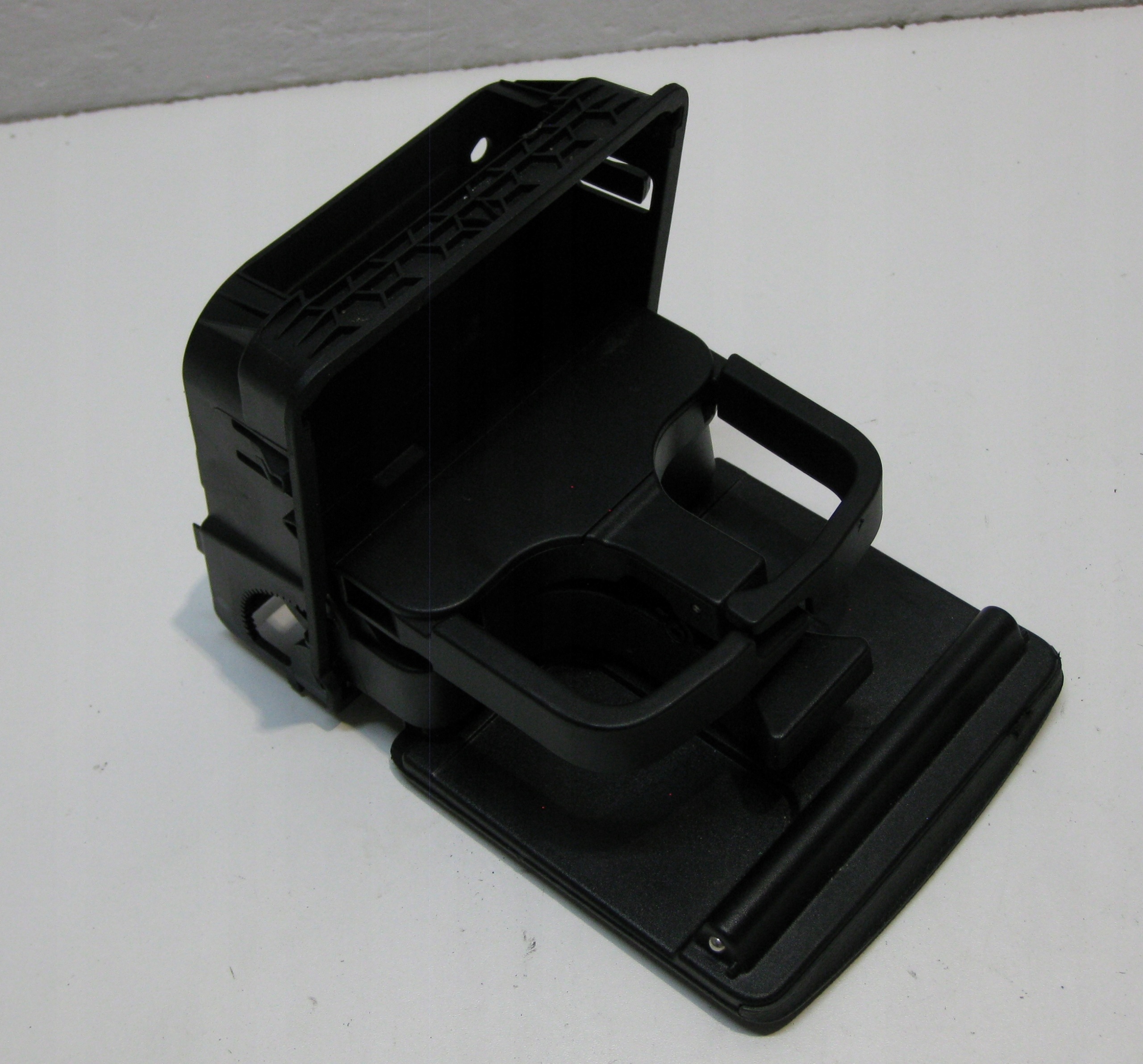 VW GOLF VI KOMBI 11R bracket for KUBEK drinks CUP HOLDER 1K0862532G