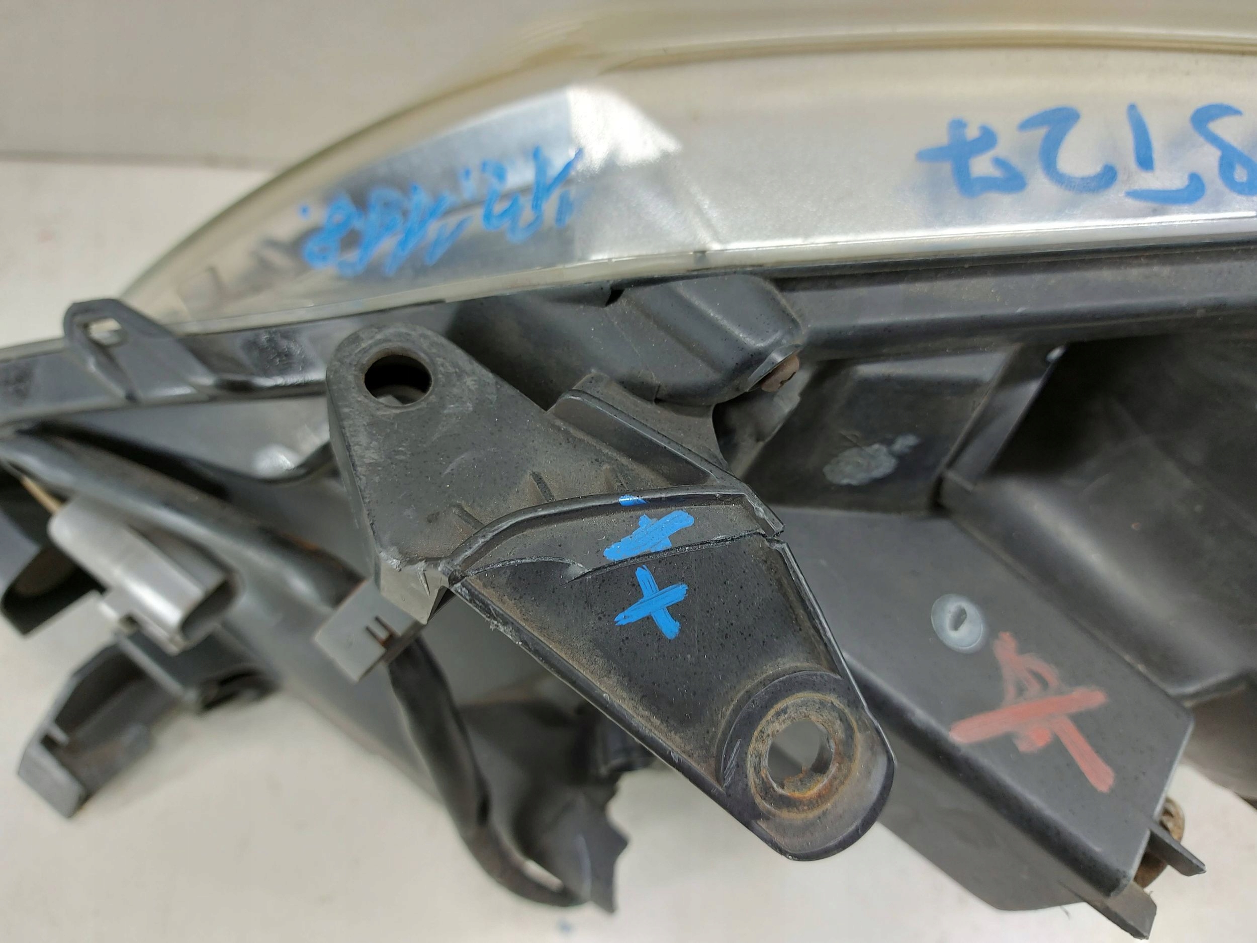 Frontscheinwerfer Toyota Avensis T27 LED Rechts Scheinwerfer Headlight - Thumbnail 7