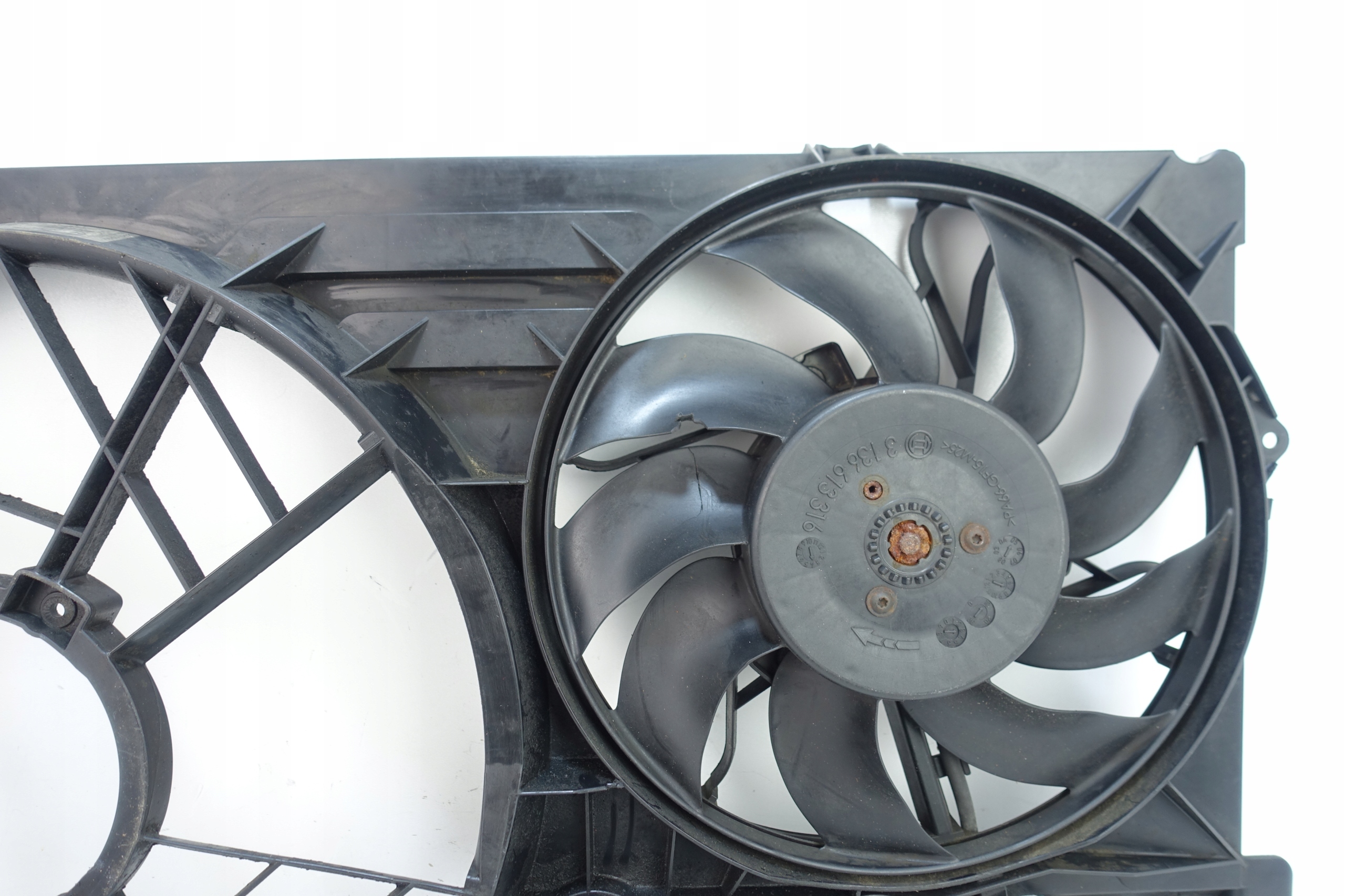 VW T5 2004- ventilátor chladiče NIE DZIALA 7H0121201BQ