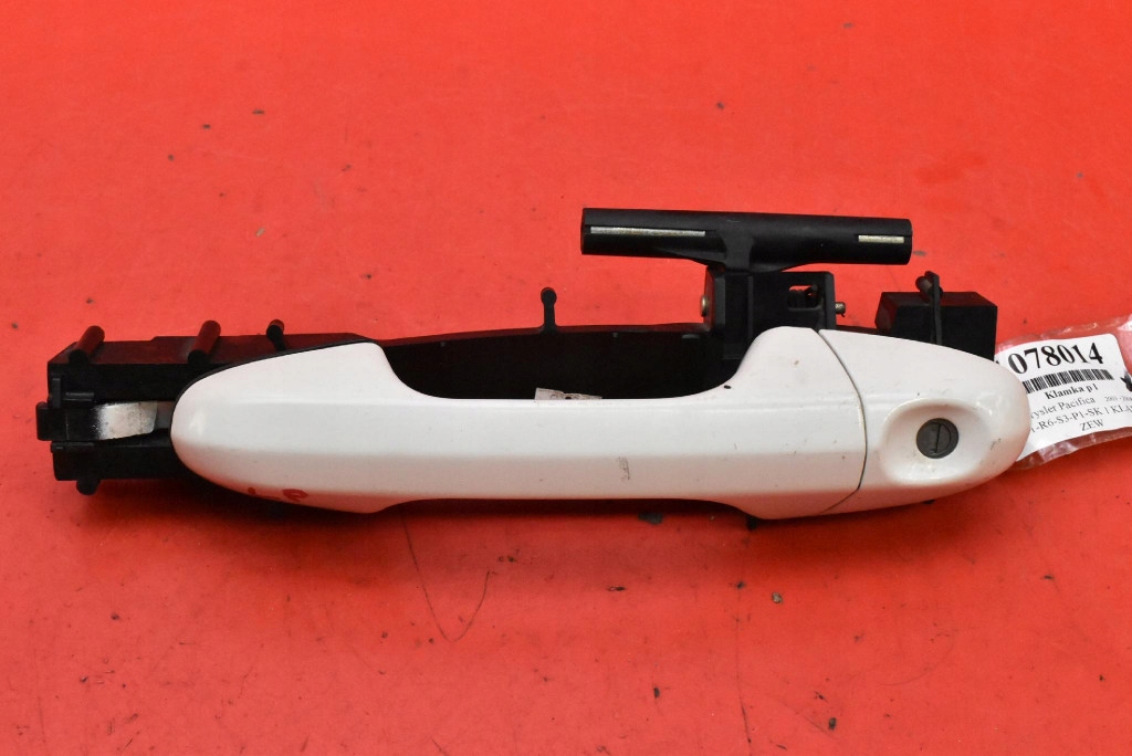 handle left front front PW1 CHRYSLER PACIFICA 1 and CS 03-08