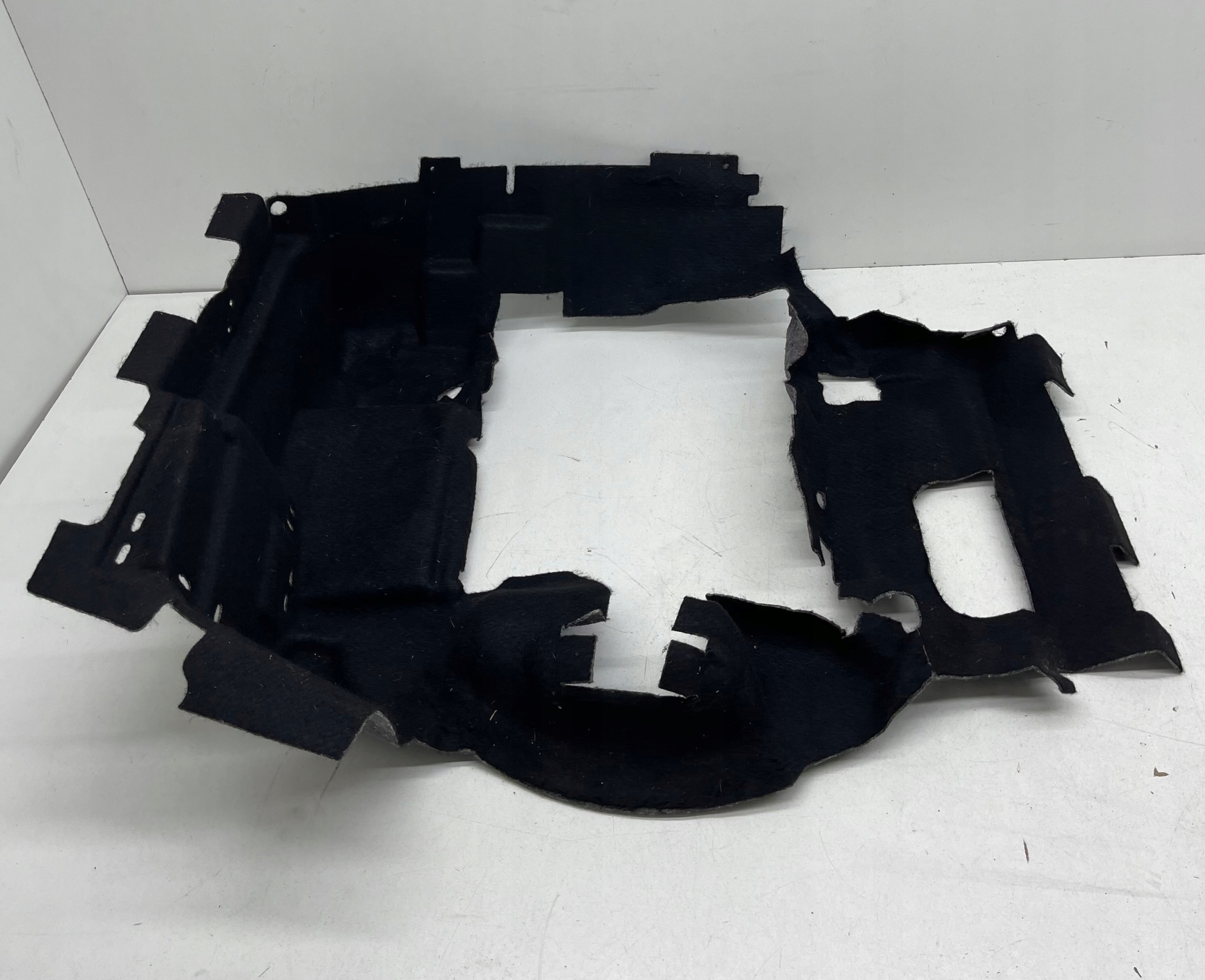 AUDI A6 C7 AVANT floor wklad soundproofing floor wneki boot