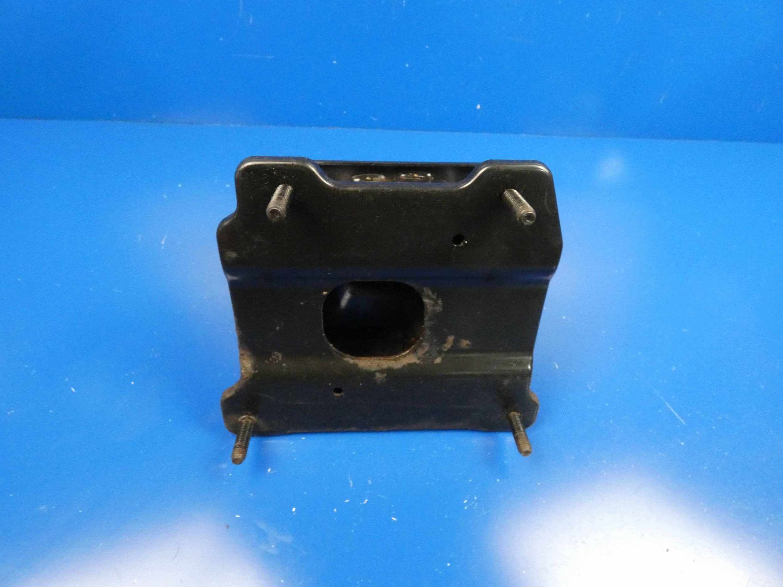 KIA SPORTAGE IV 2016- beam tip siders right rear part