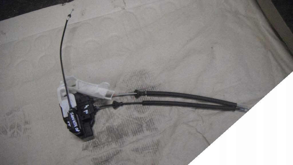 HYUNDAI SONATA 4 IV 05-09 ZAMEK PRAWY TYLNY 4 PIN