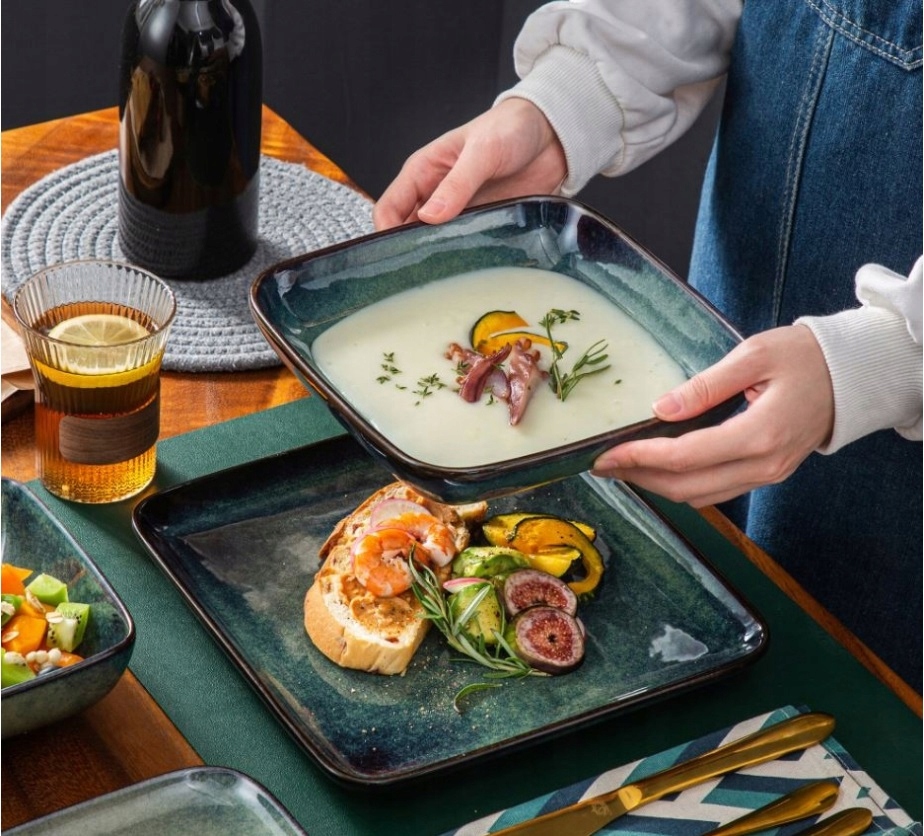 Serwis obiadowy VANCASSO STERN kwadratowy kamionka zastawa na 4 osoby 16el. Linia Pranzo