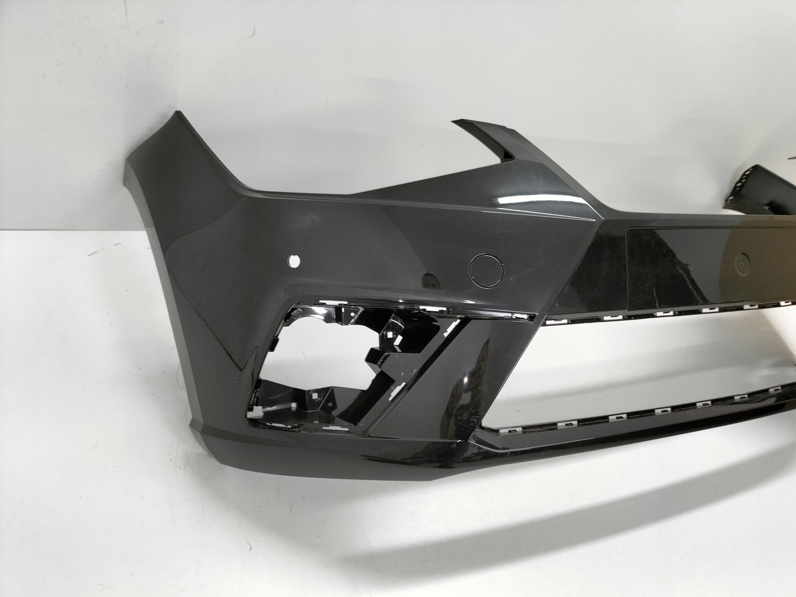 front bumper front SEAT IBIZA V 6F0 17