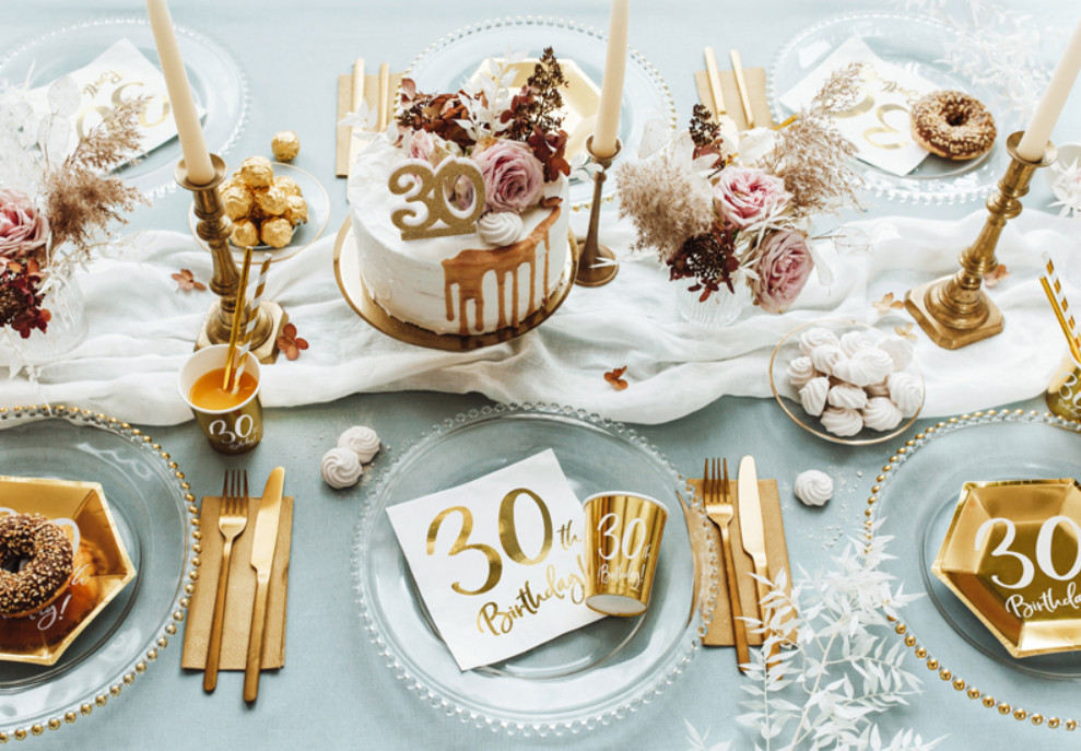 Serwetki BIAŁE złote 30 th BIRTHDAY lat 33cm 20szt Marka Party deco