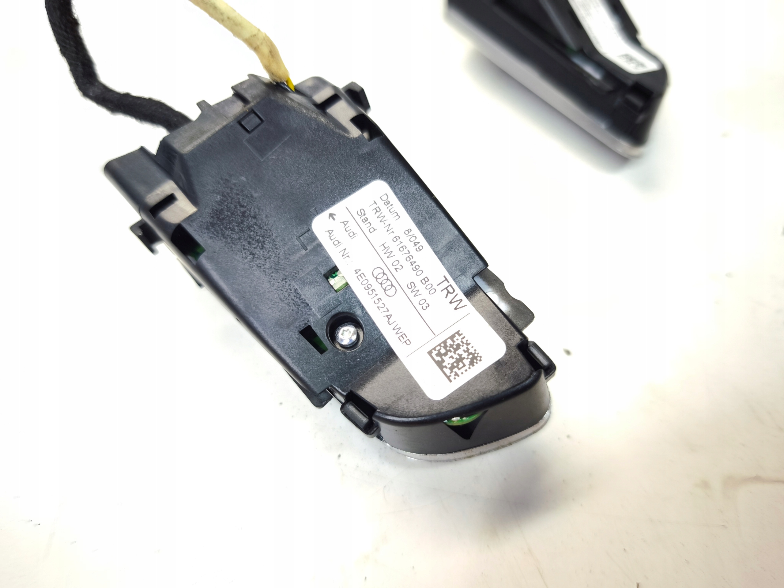 GUZIK GUZIKI MULTIFUNKCJI CHROM AUDI A3 A4 A6 A8 4E0951527AJ 4E0951527AH