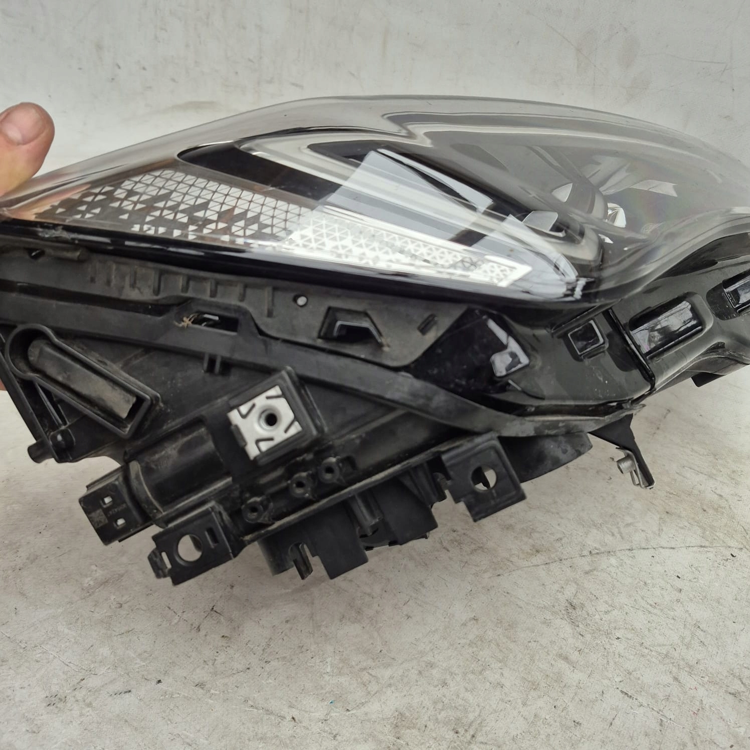 CUPRA FORMENTOR 5FE 5FG 20- light right front front FULL LED
