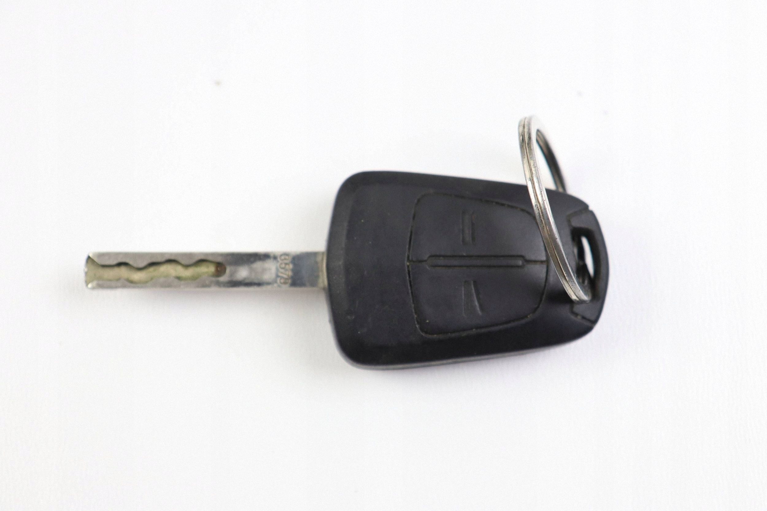 OPEL ASTRA III H ZAFIRA B ignition key N0501881