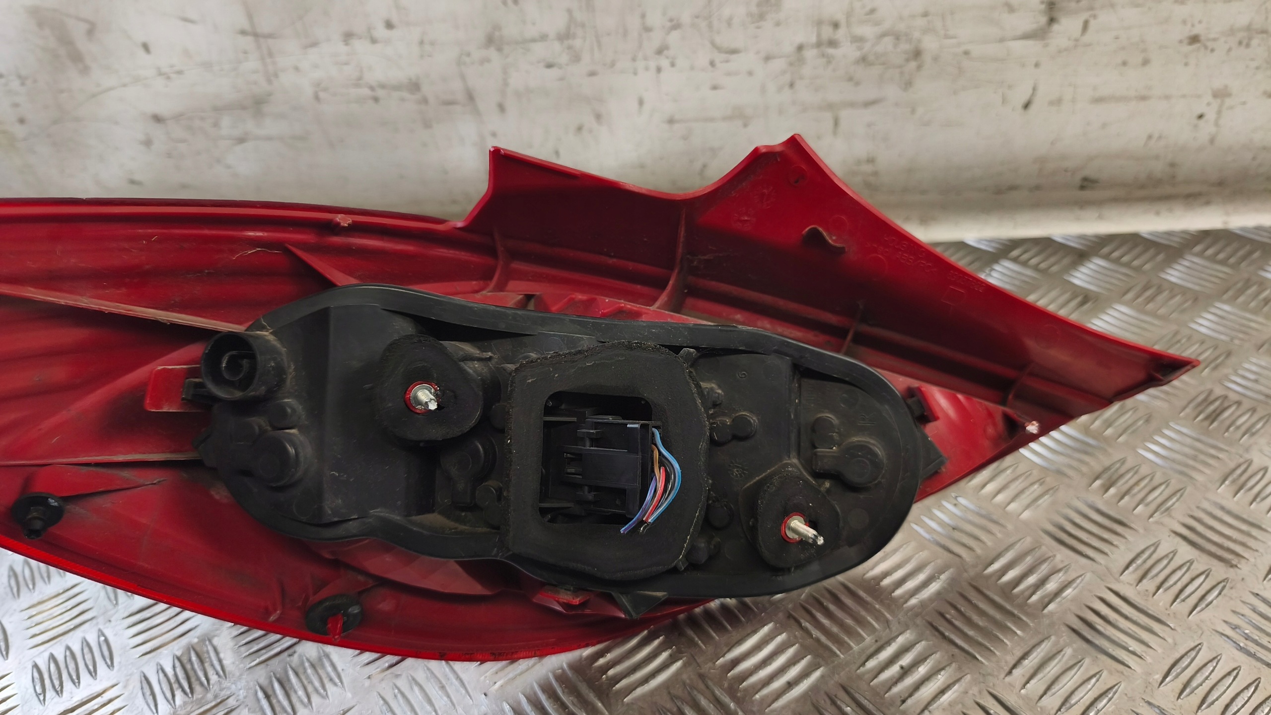 light right rear part OPEL CORSA D