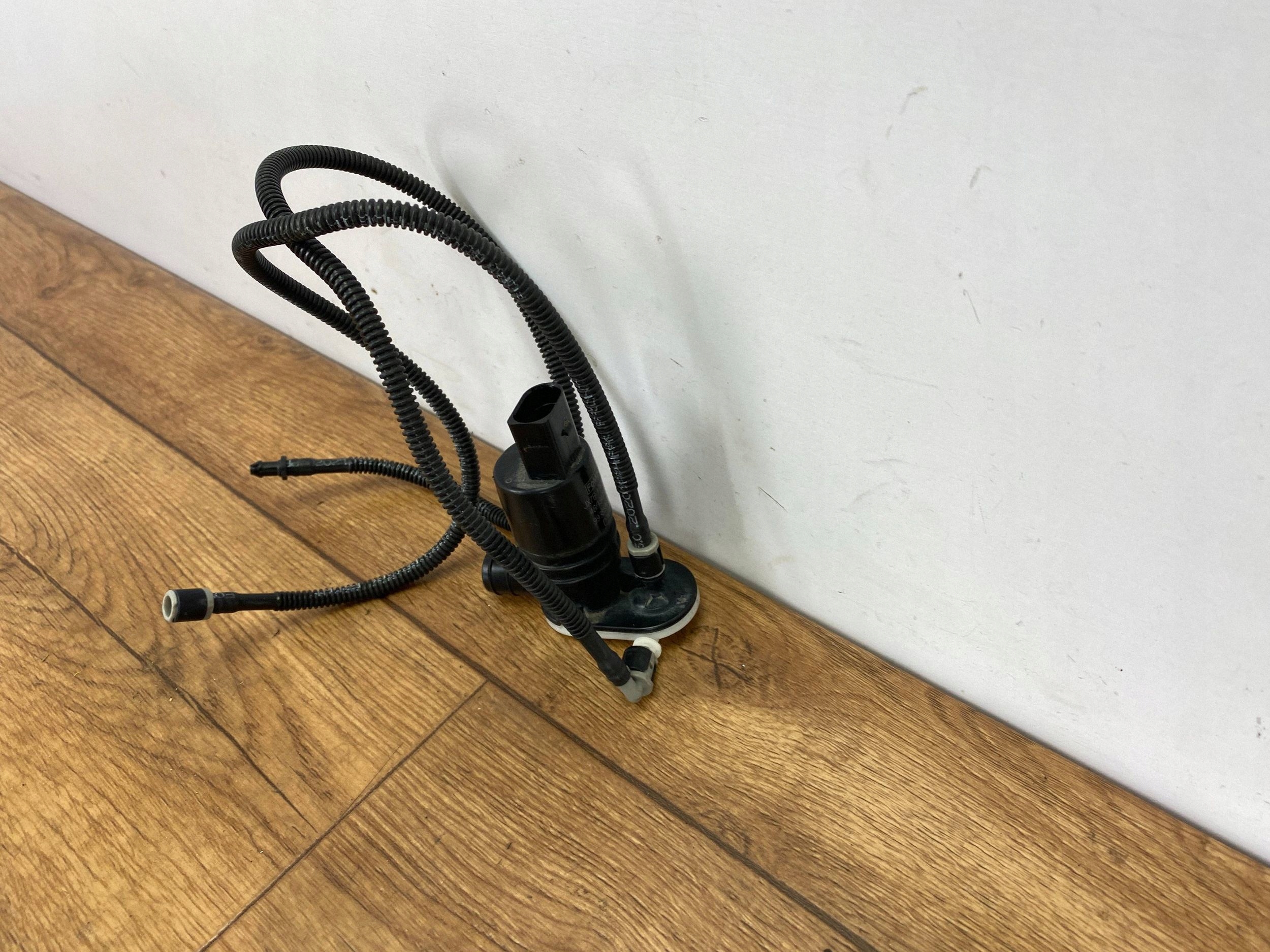 pumpa mlaznice pranja Ford Escape IV 2020+