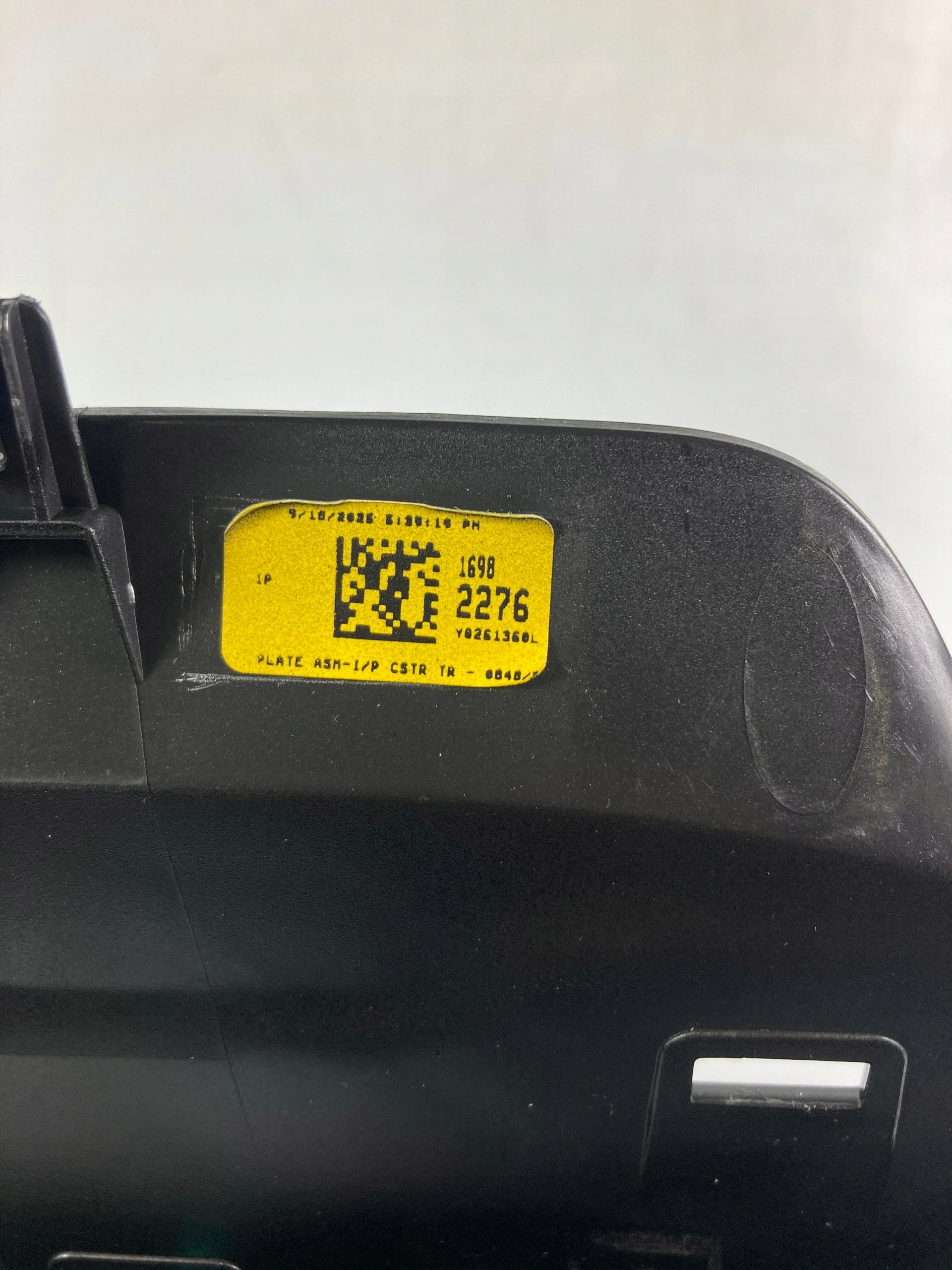 Chevrolet Corvette C8 châssis couverture cadre compteur tableau bord compte tours 2020-2026 OEM