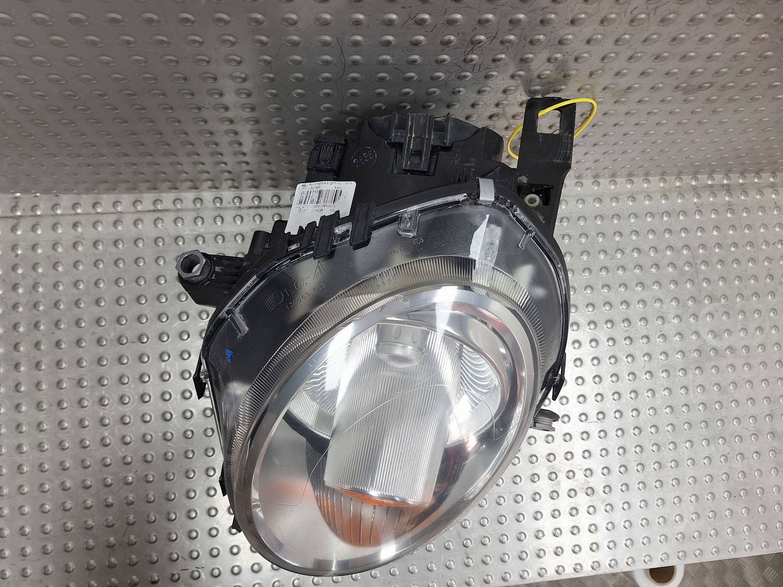 feu gauche MINI COOPER R55 R56 06- EUROPA 0301225301