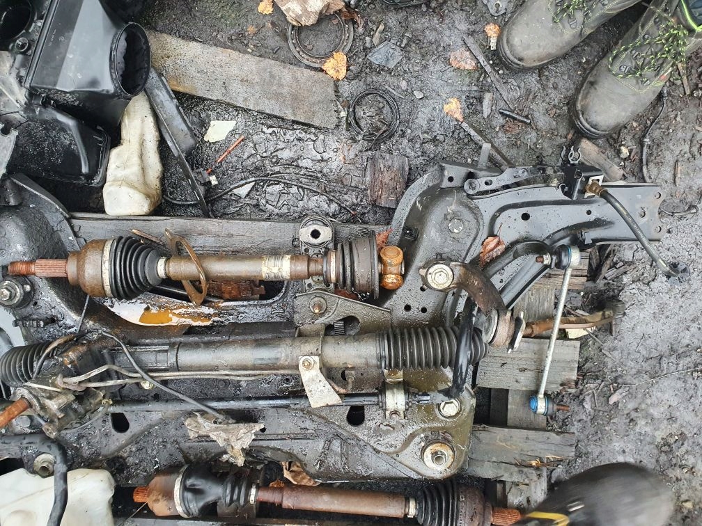 12429914253 - сани балка передняя тележка Renault Laguna II