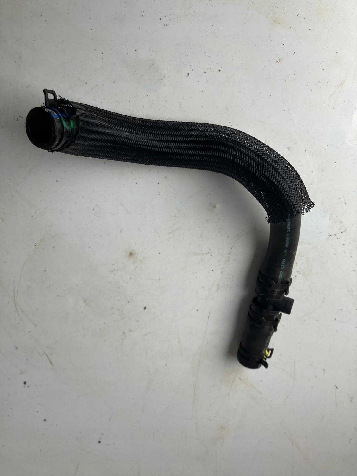 trubka vody 215015MS0A RENAULT MEGANE V E-TECH