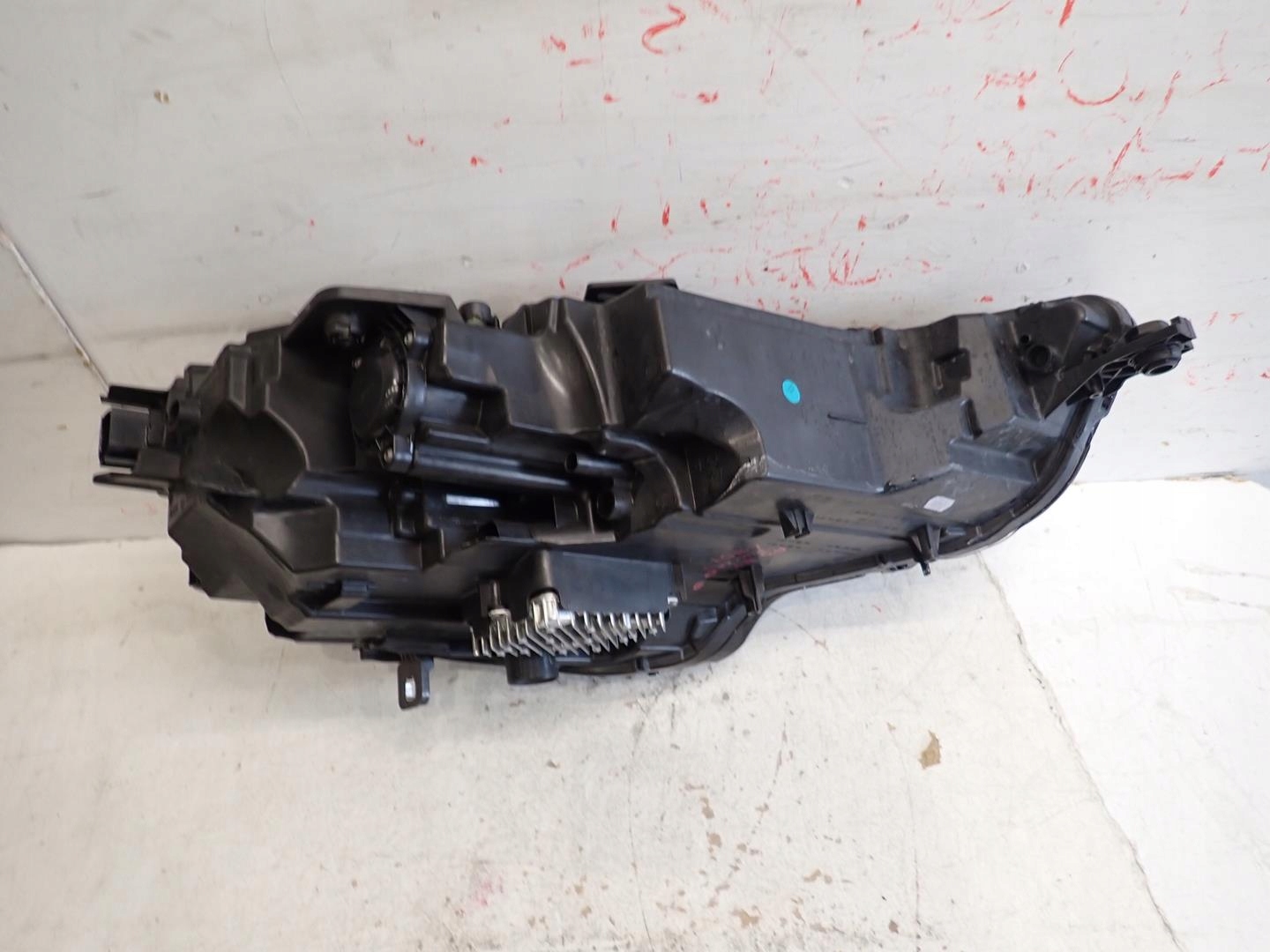light front front left AUDI A3 2020- FULL LED 8Y0941033