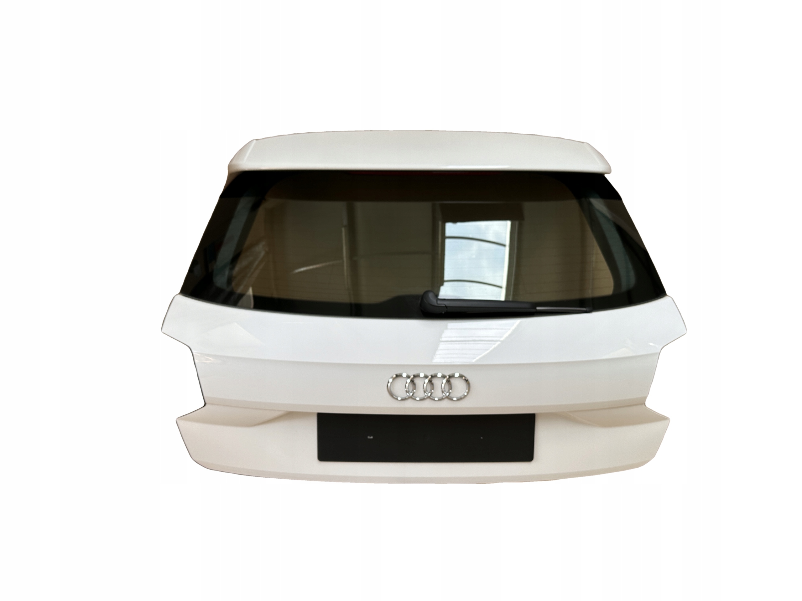 AUDI Q2 kapota kufru LY9C